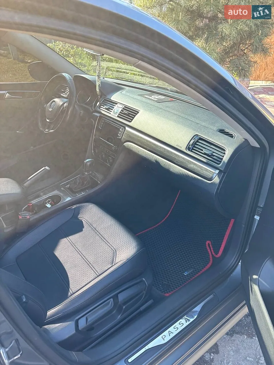 2016 Volkswagen Passat - мініатюра 14