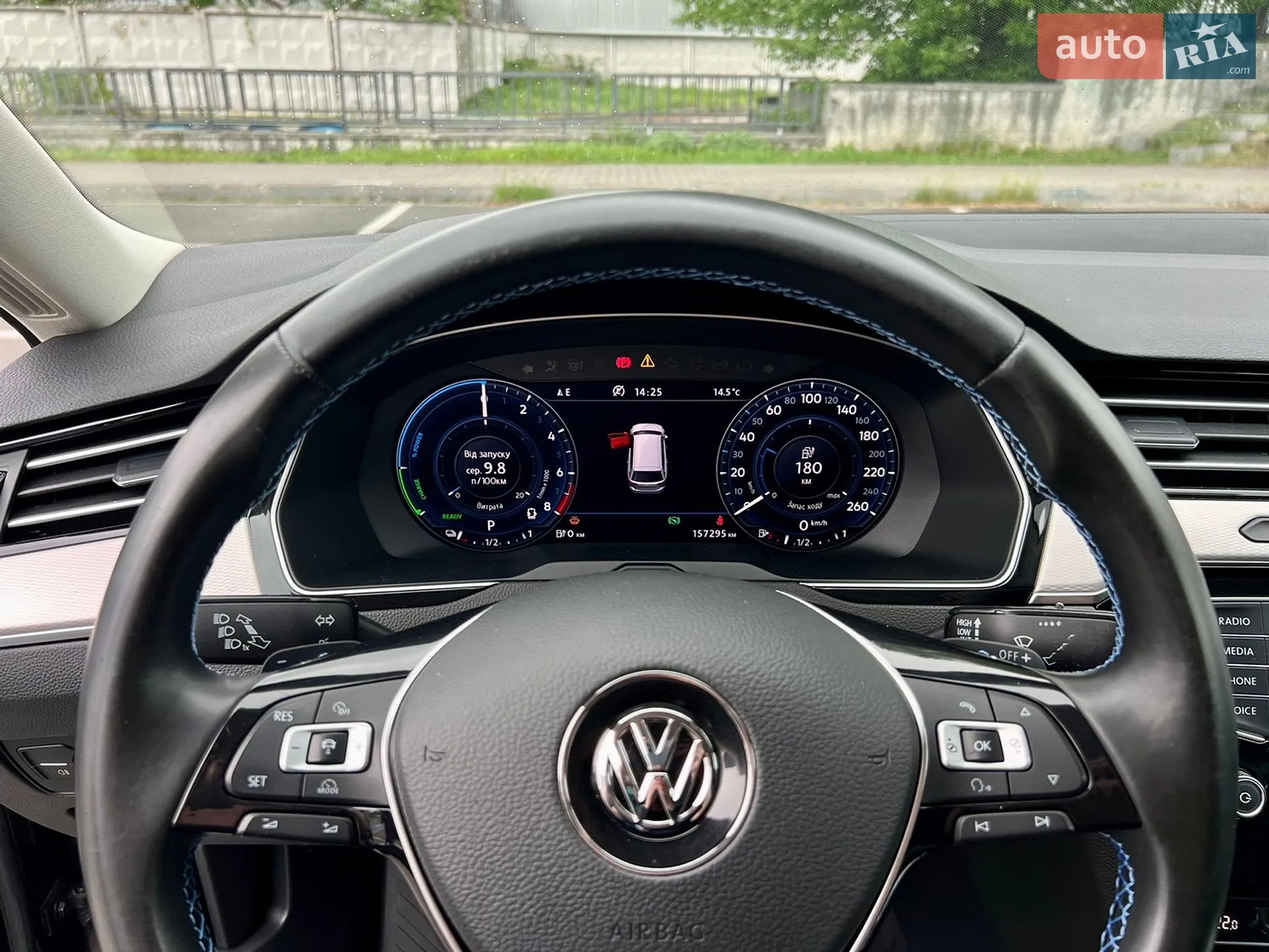 2017 Volkswagen Passat - мініатюра 16