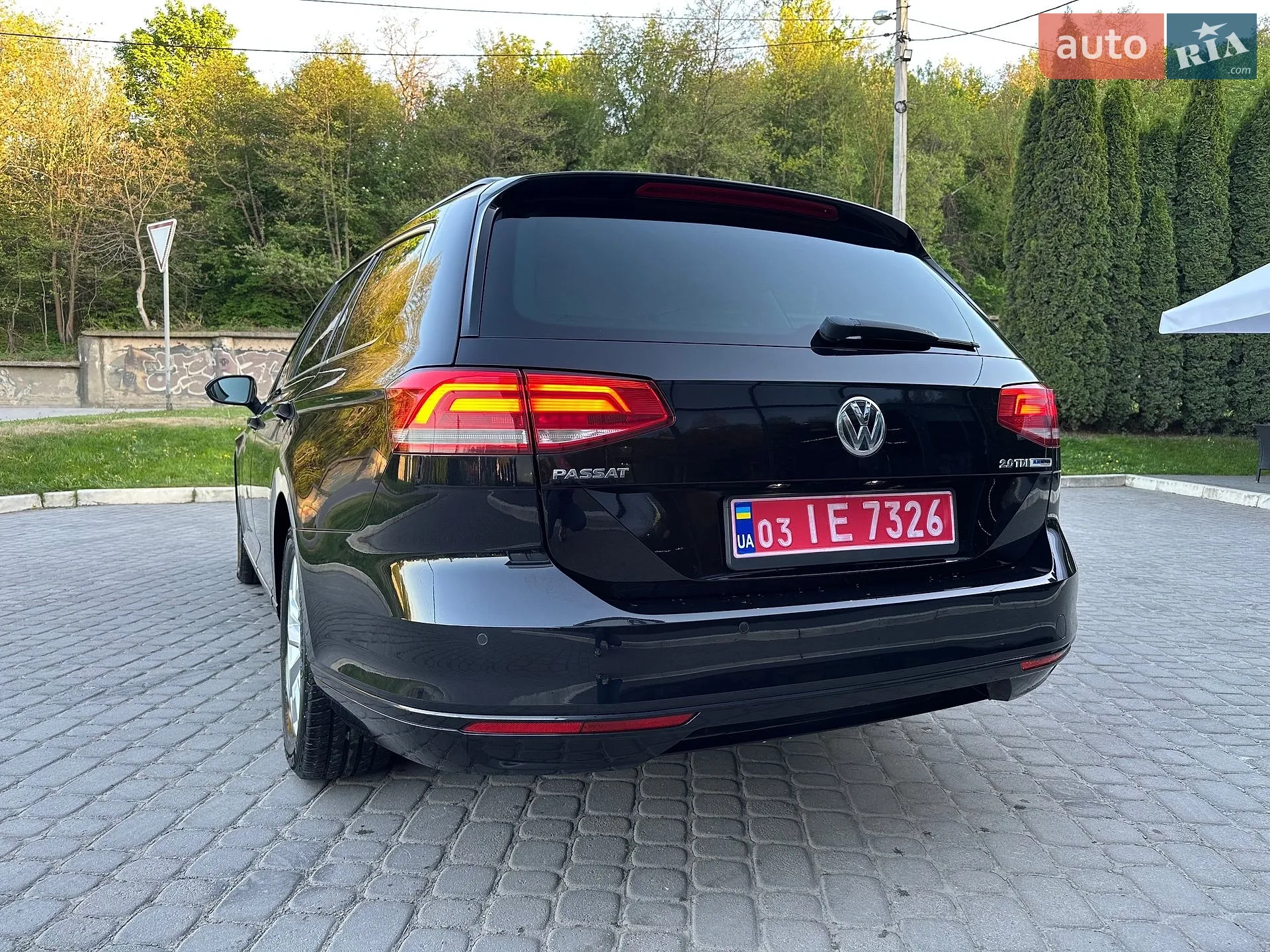 2016 Volkswagen Passat - мініатюра 13