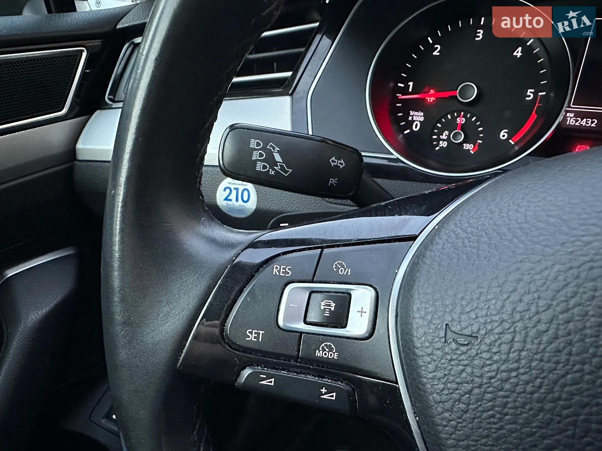 2016 Volkswagen Passat - мініатюра 52