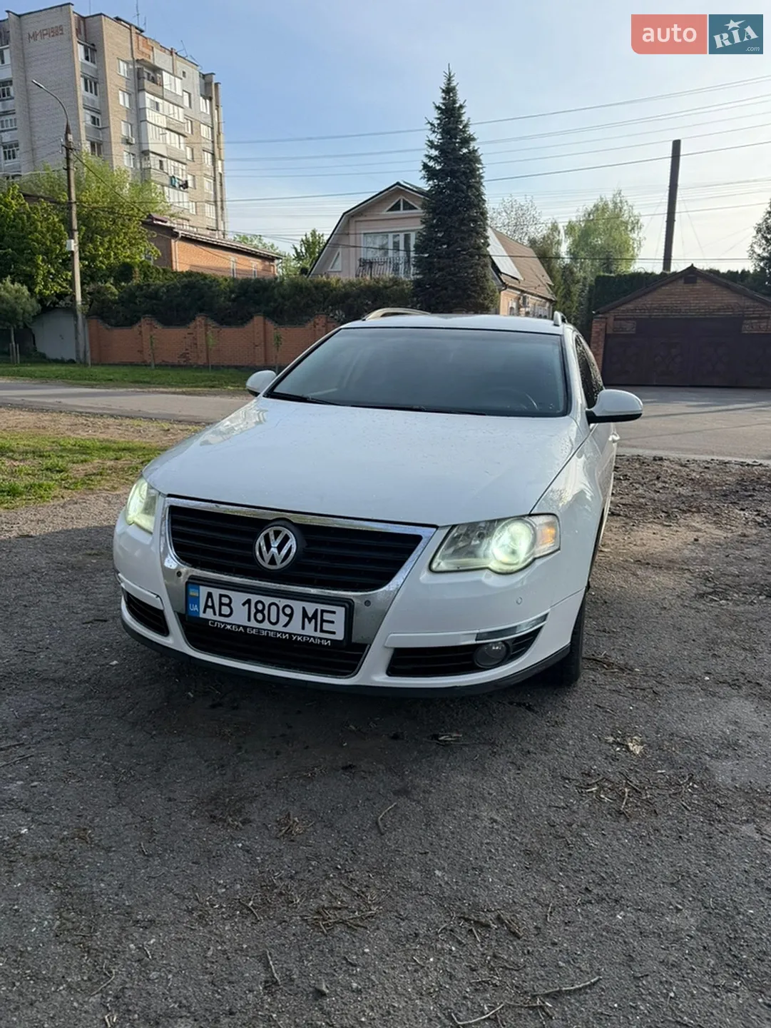 2010 Volkswagen Passat - мініатюра 2