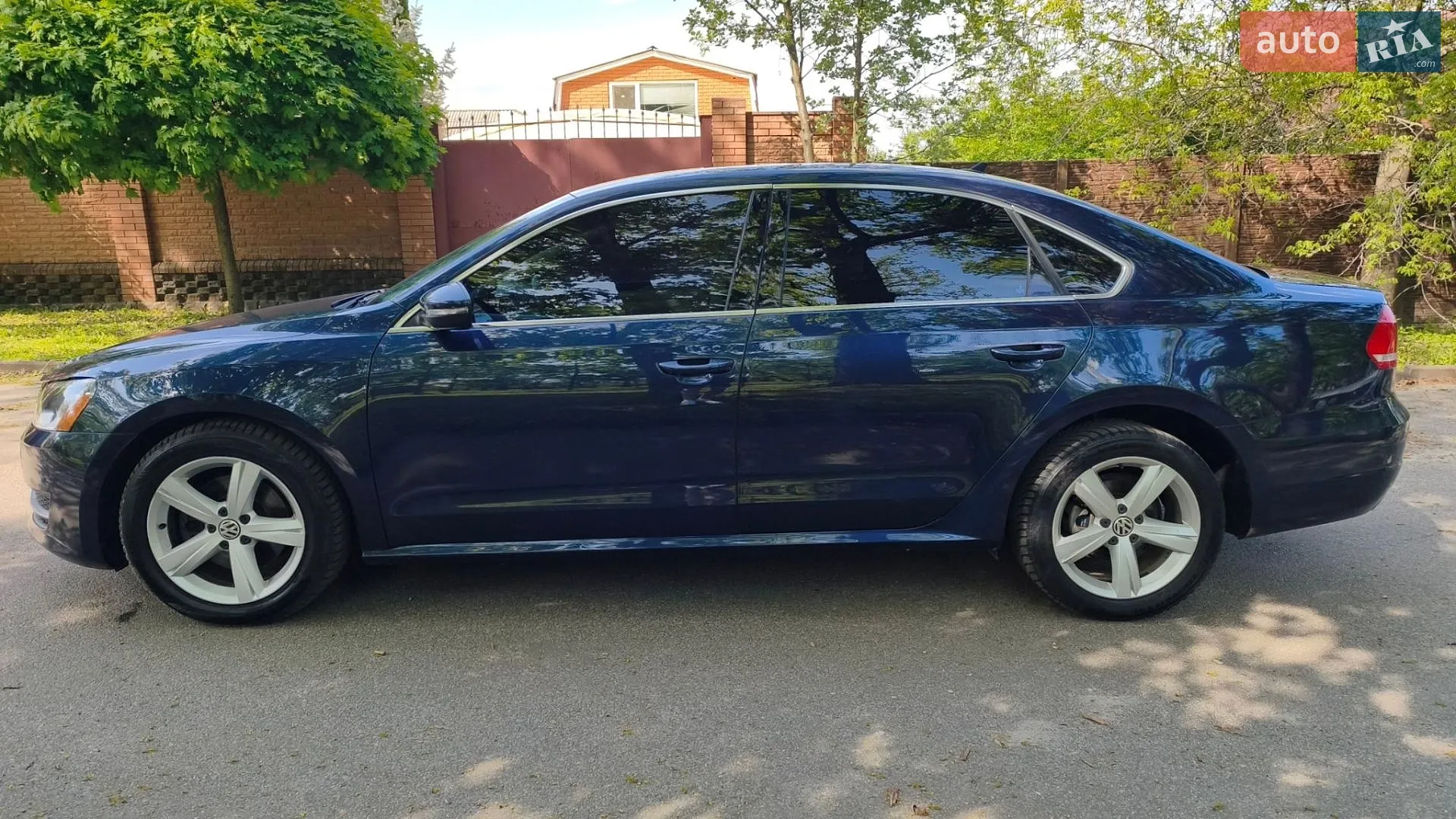 2011 Volkswagen Passat - мініатюра 5