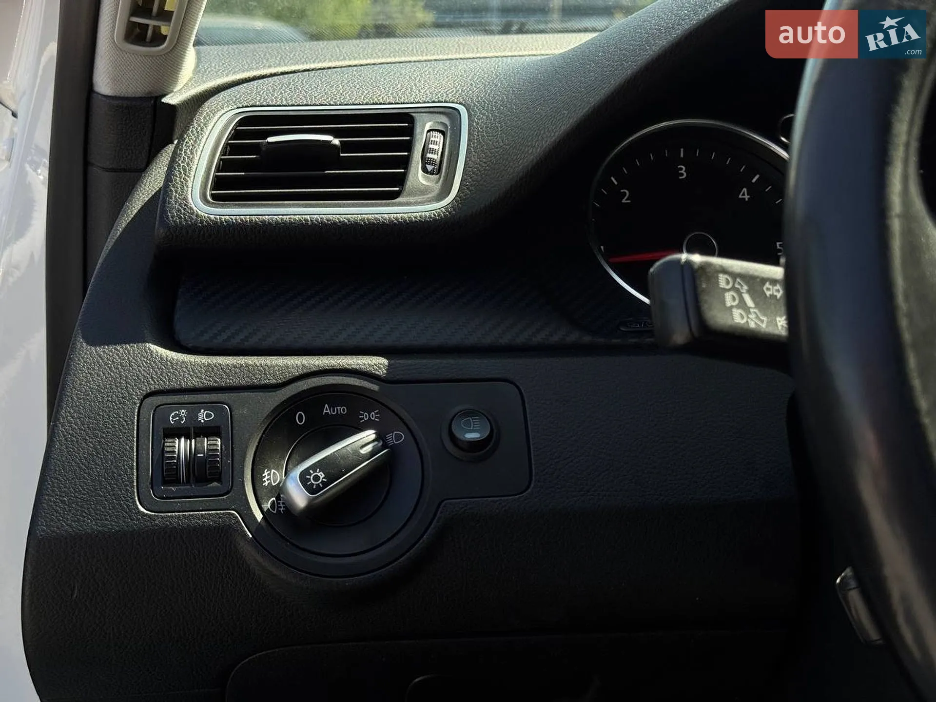 2012 Volkswagen Passat - мініатюра 29