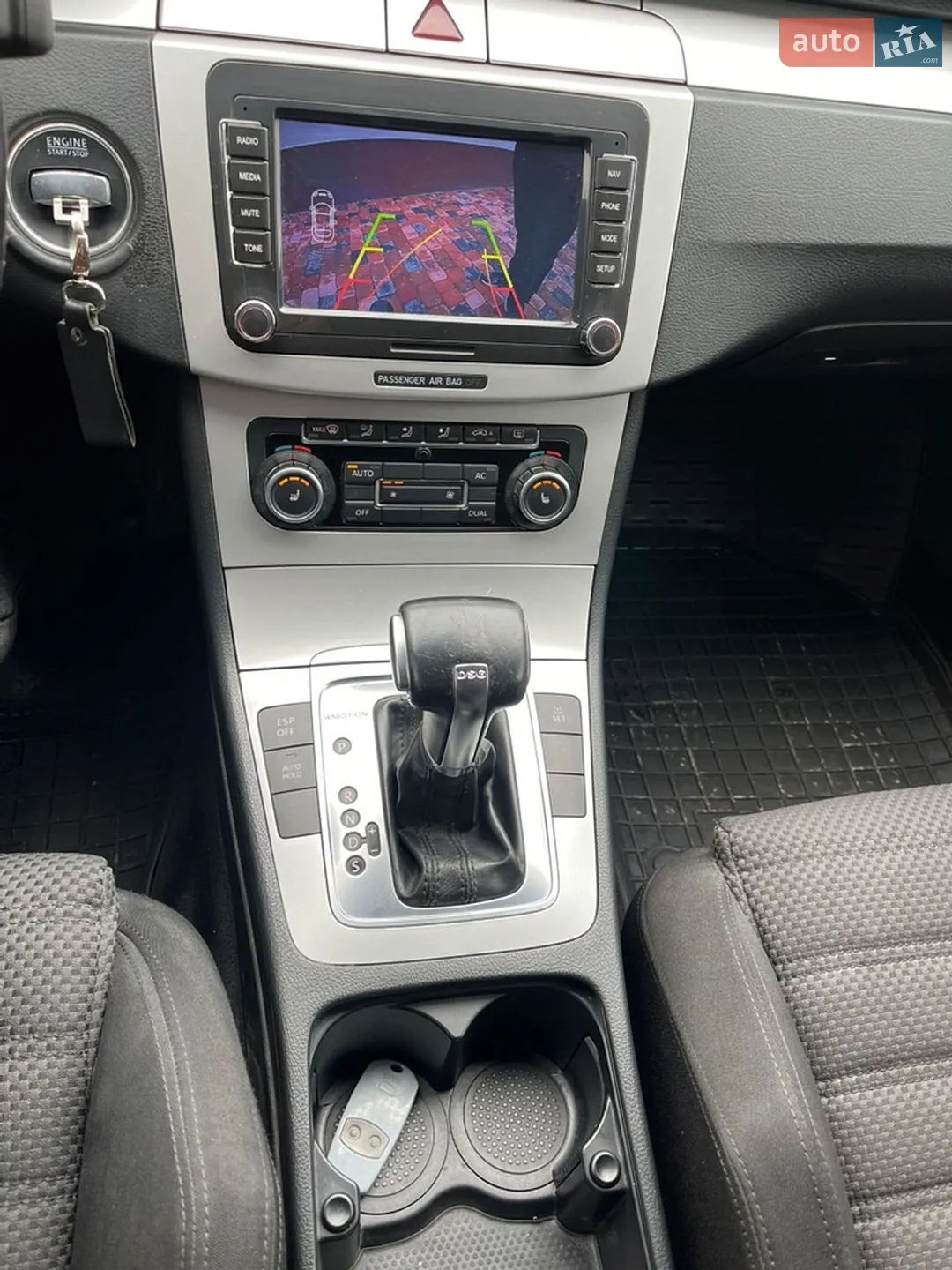 2010 Volkswagen Passat - мініатюра 15