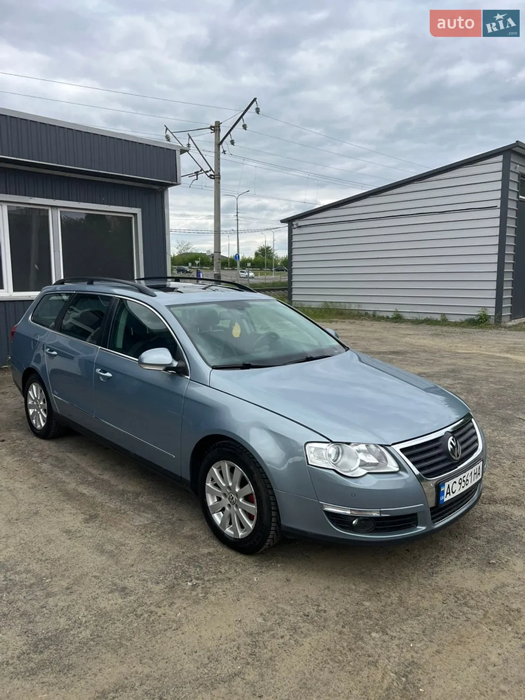 2010 Volkswagen Passat - мініатюра 4