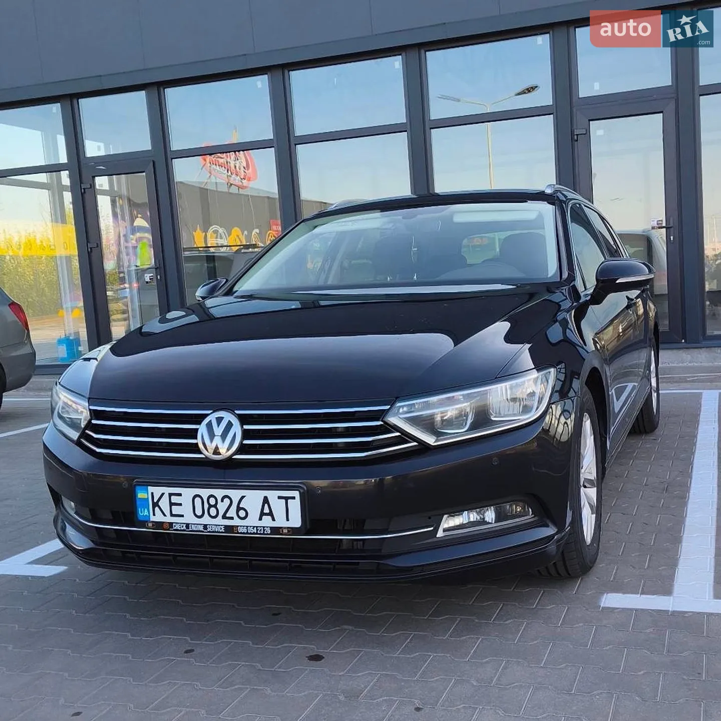 2015 Volkswagen Passat - фото 1