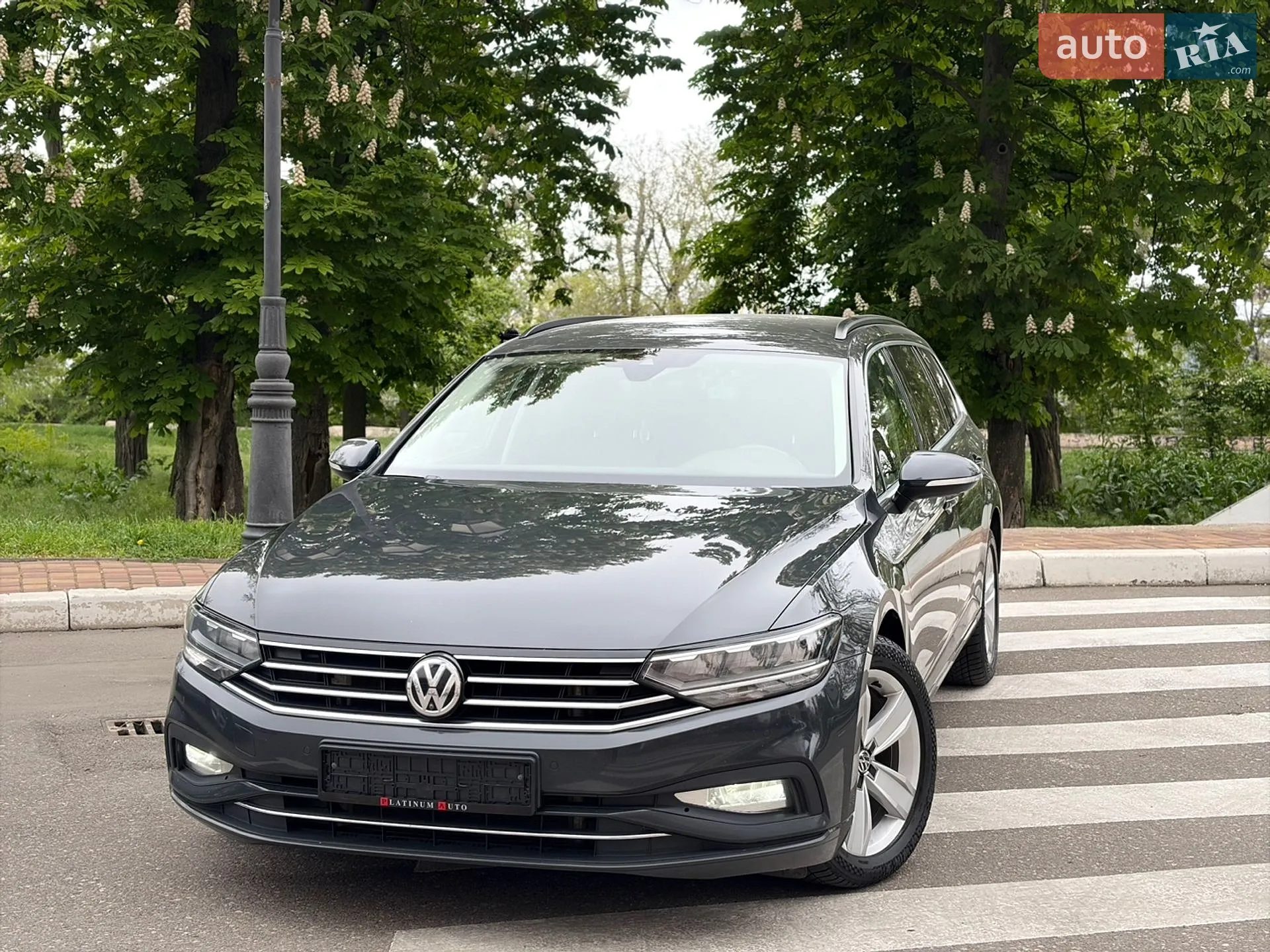 2019 Volkswagen Passat - мініатюра 23