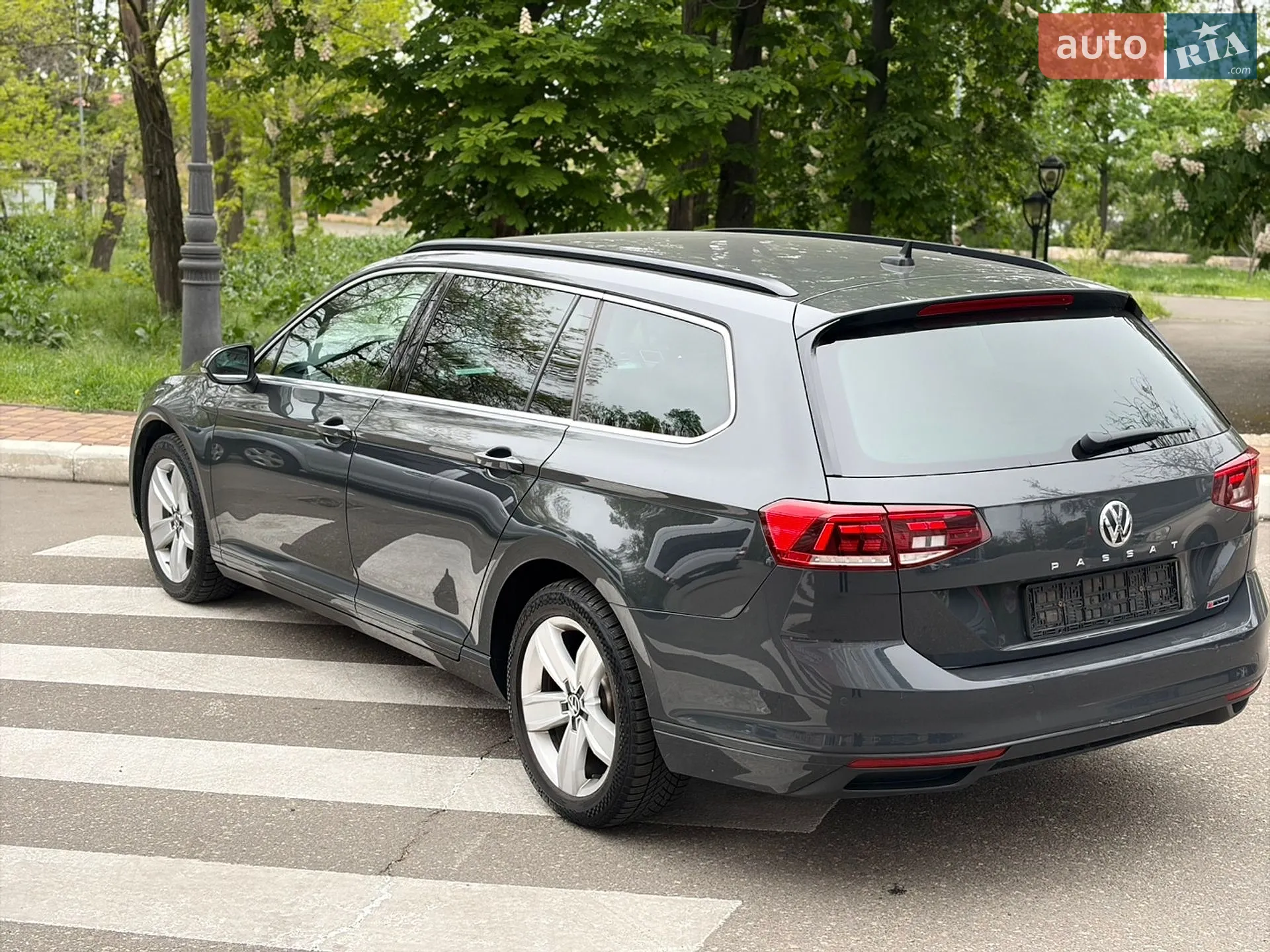 2019 Volkswagen Passat - мініатюра 30