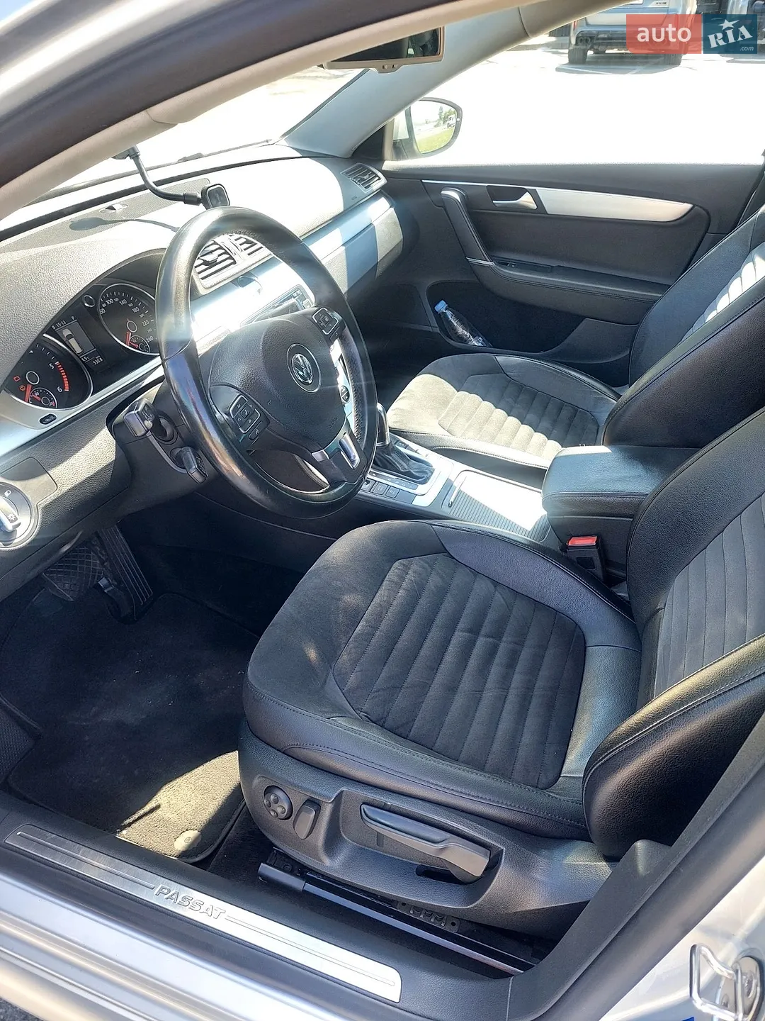 2014 Volkswagen Passat - мініатюра 27