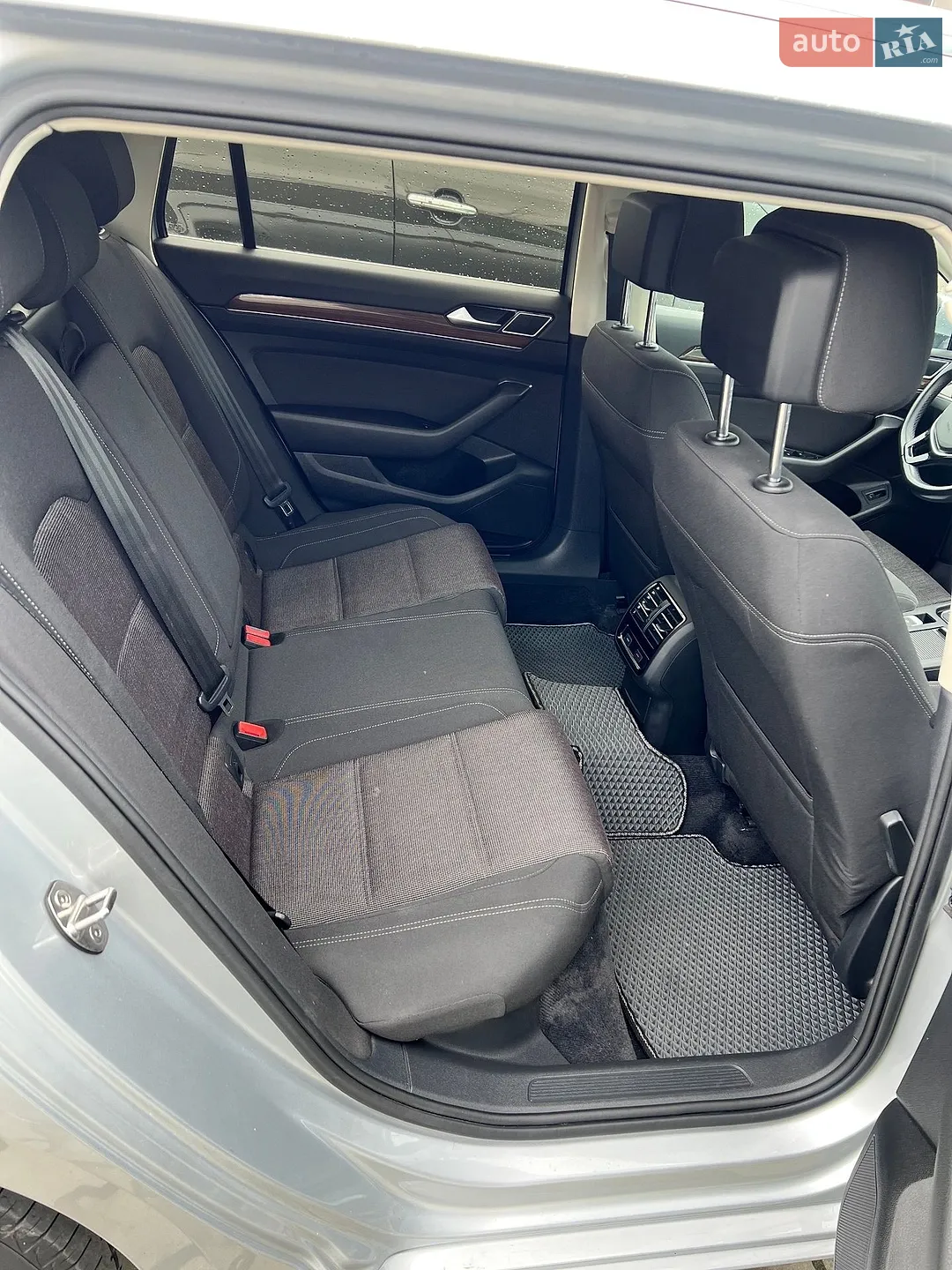 2017 Volkswagen Passat - мініатюра 8