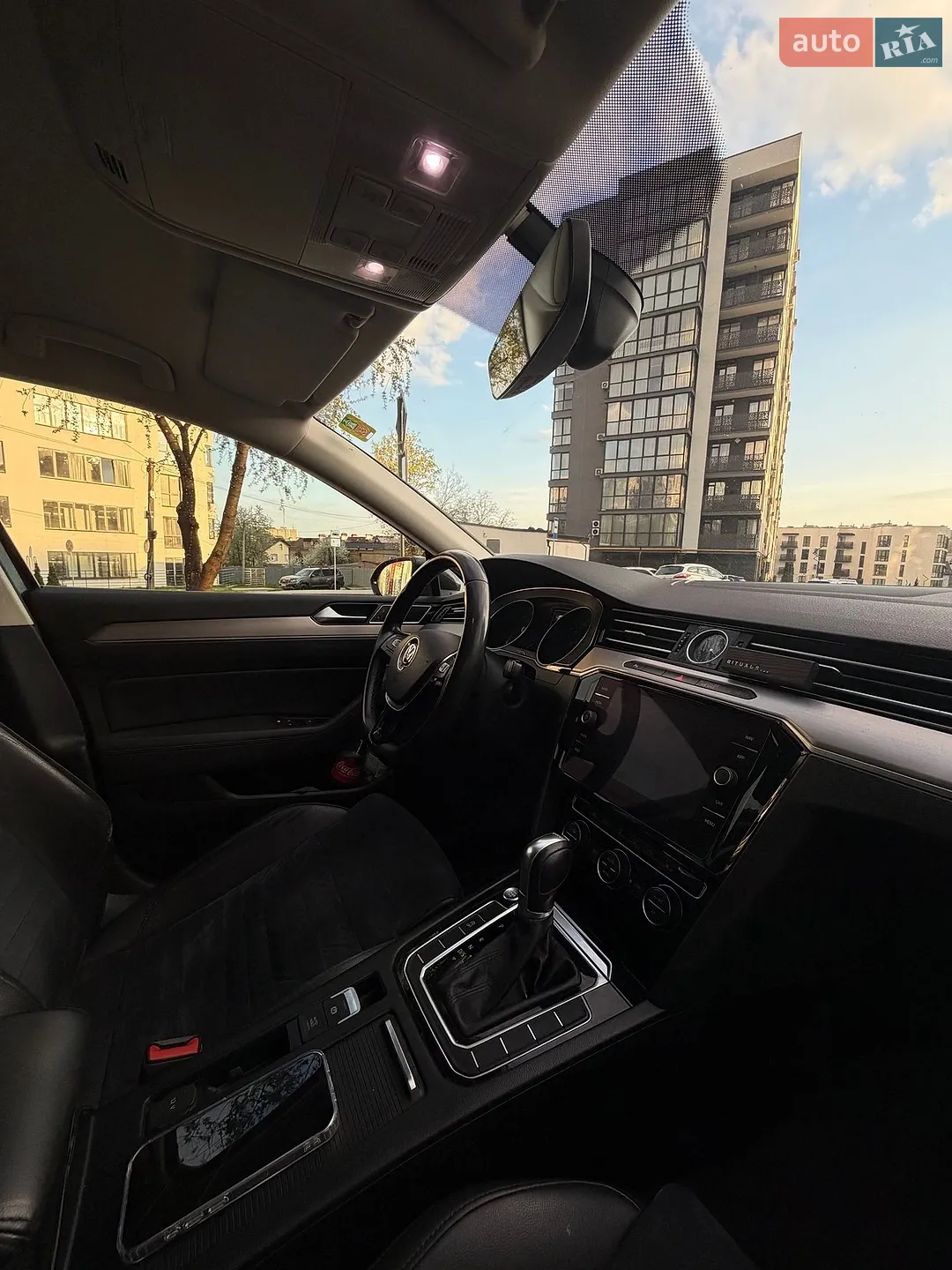 2017 Volkswagen Passat - мініатюра 19
