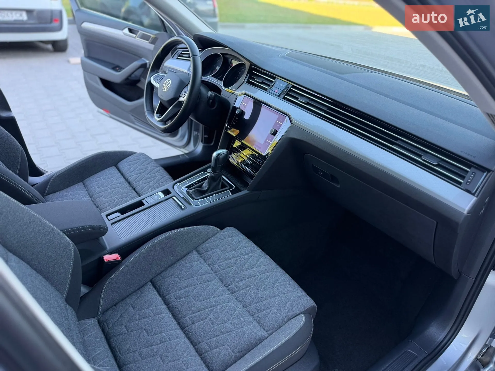 2023 Volkswagen Passat - мініатюра 16