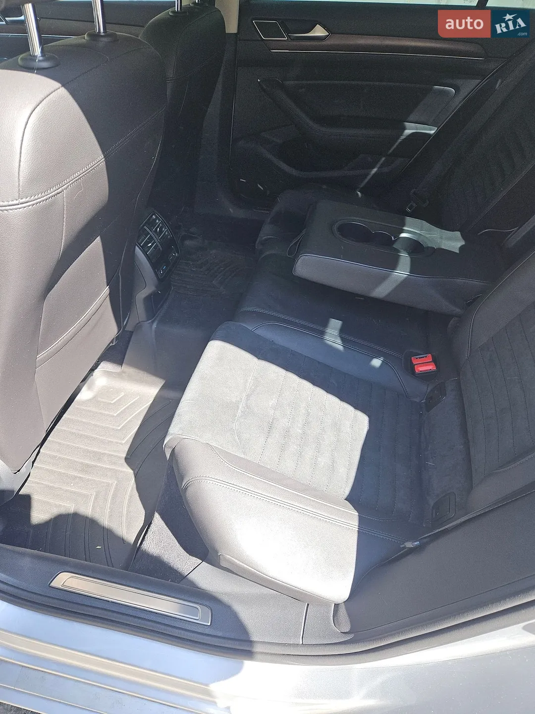 2018 Volkswagen Passat - мініатюра 8