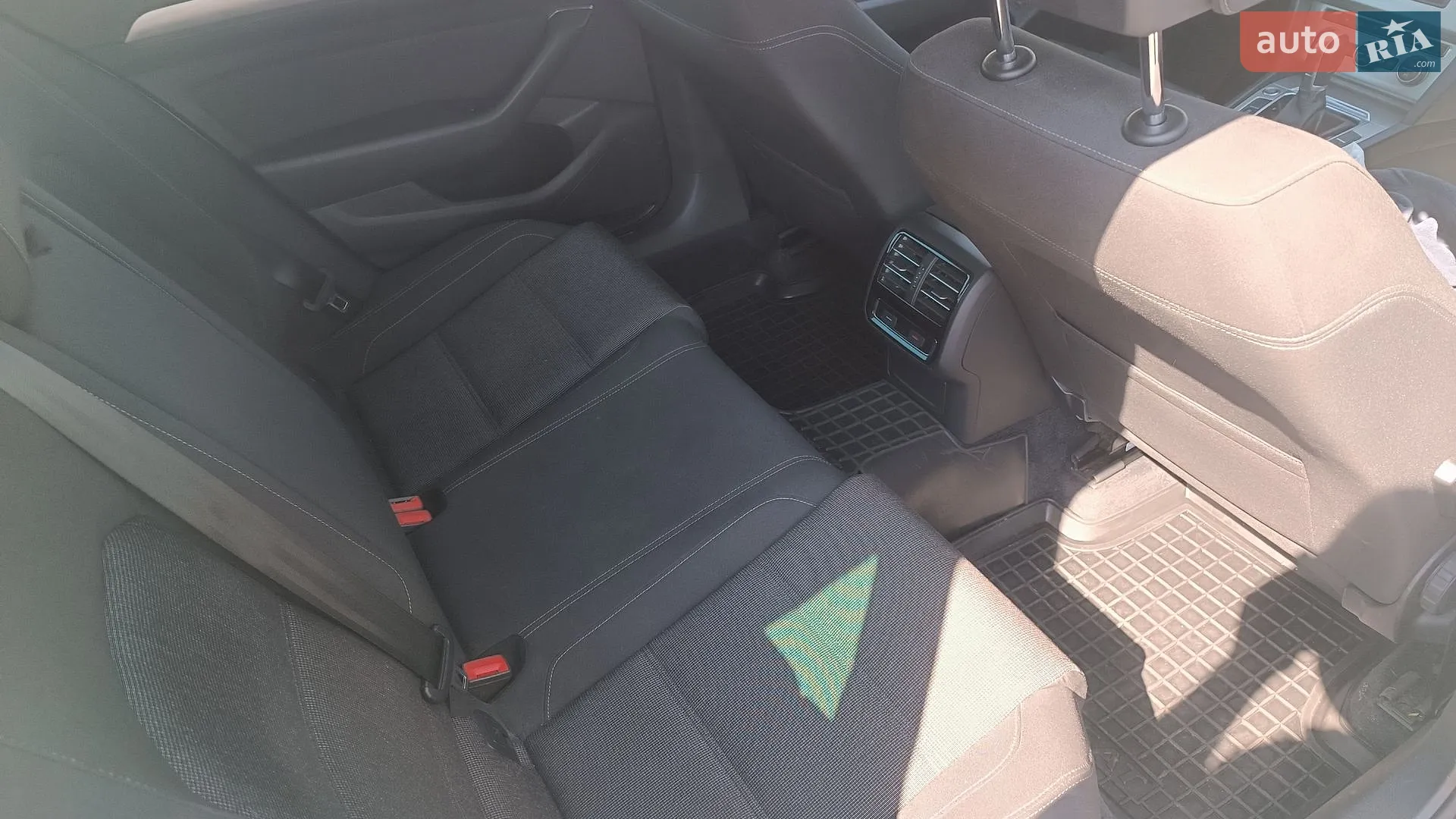 2016 Volkswagen Passat - мініатюра 19