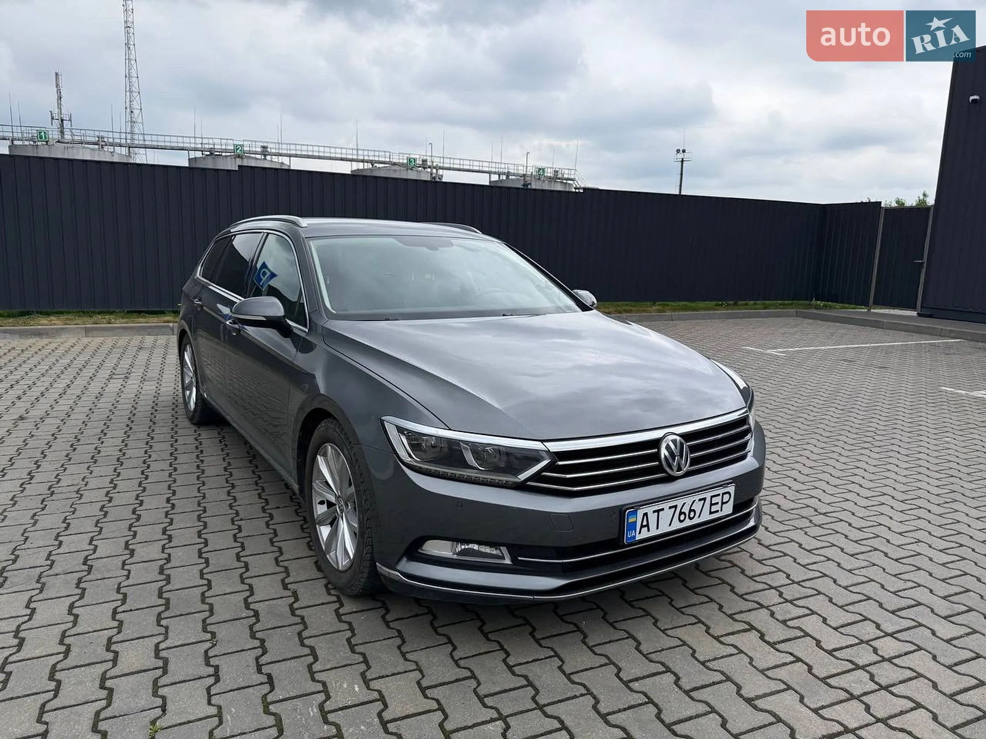 2015 Volkswagen Passat - мініатюра 2