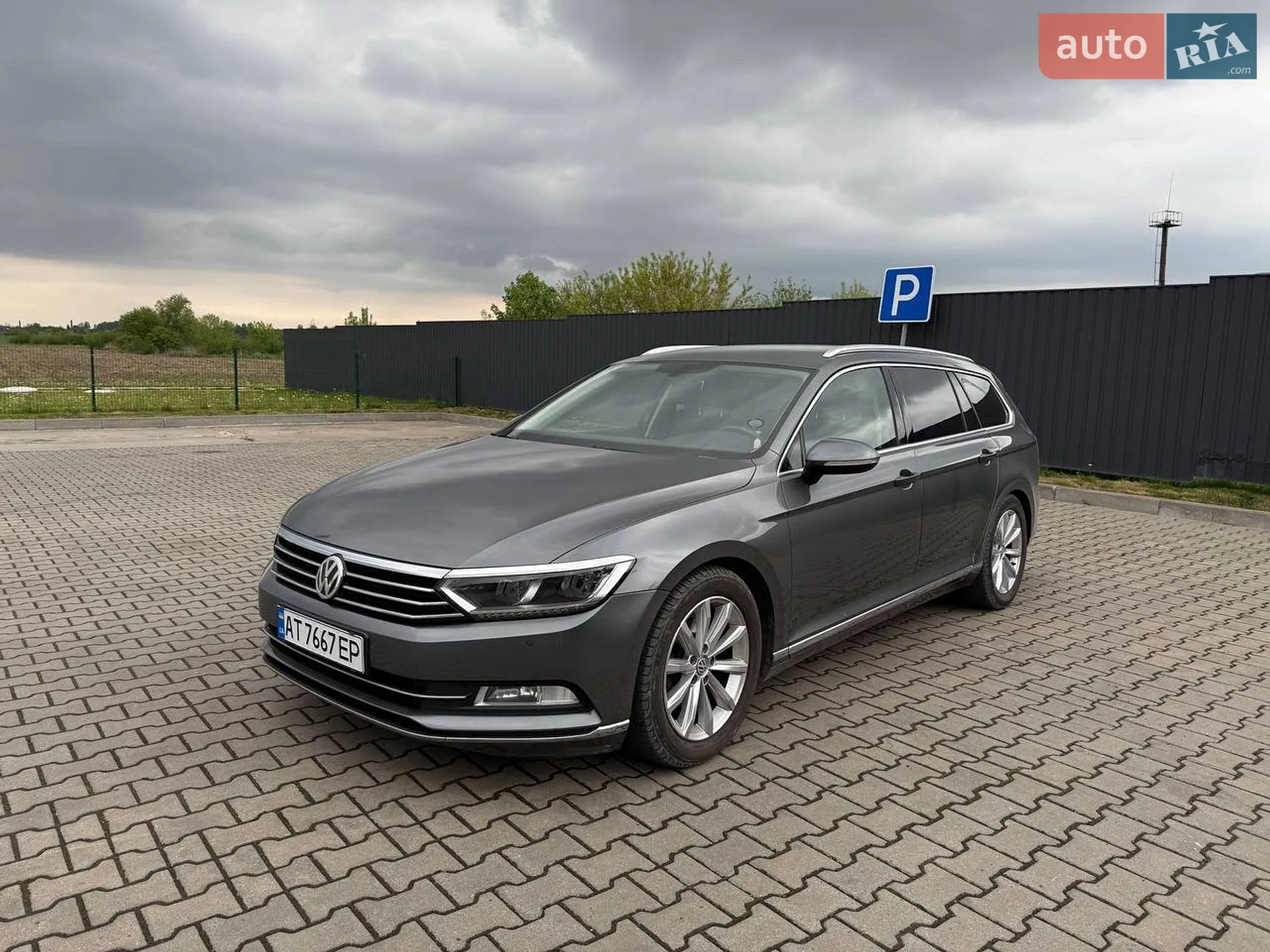 2015 Volkswagen Passat - фото 1