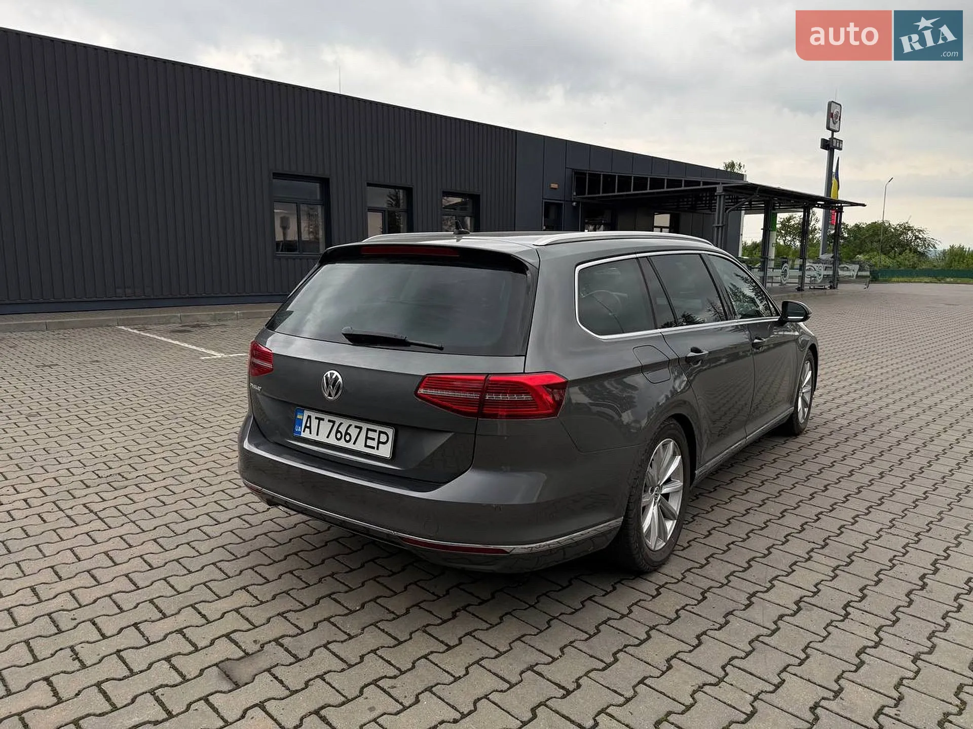 2015 Volkswagen Passat - мініатюра 6