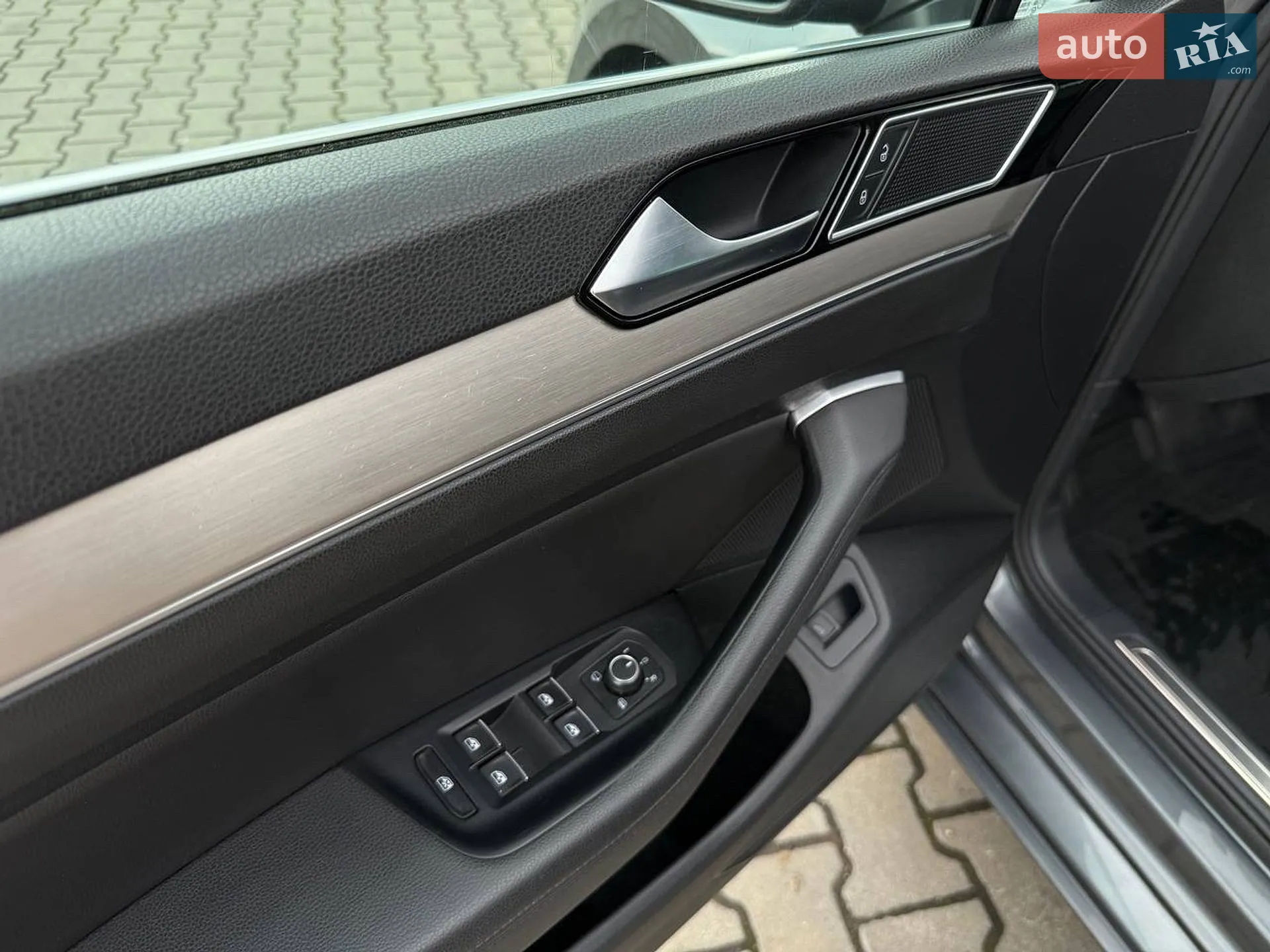 2015 Volkswagen Passat - мініатюра 16