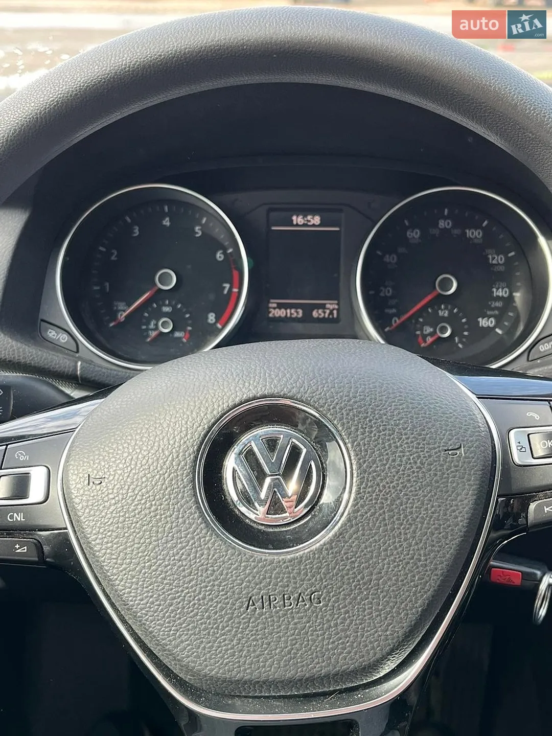 2016 Volkswagen Passat - мініатюра 5