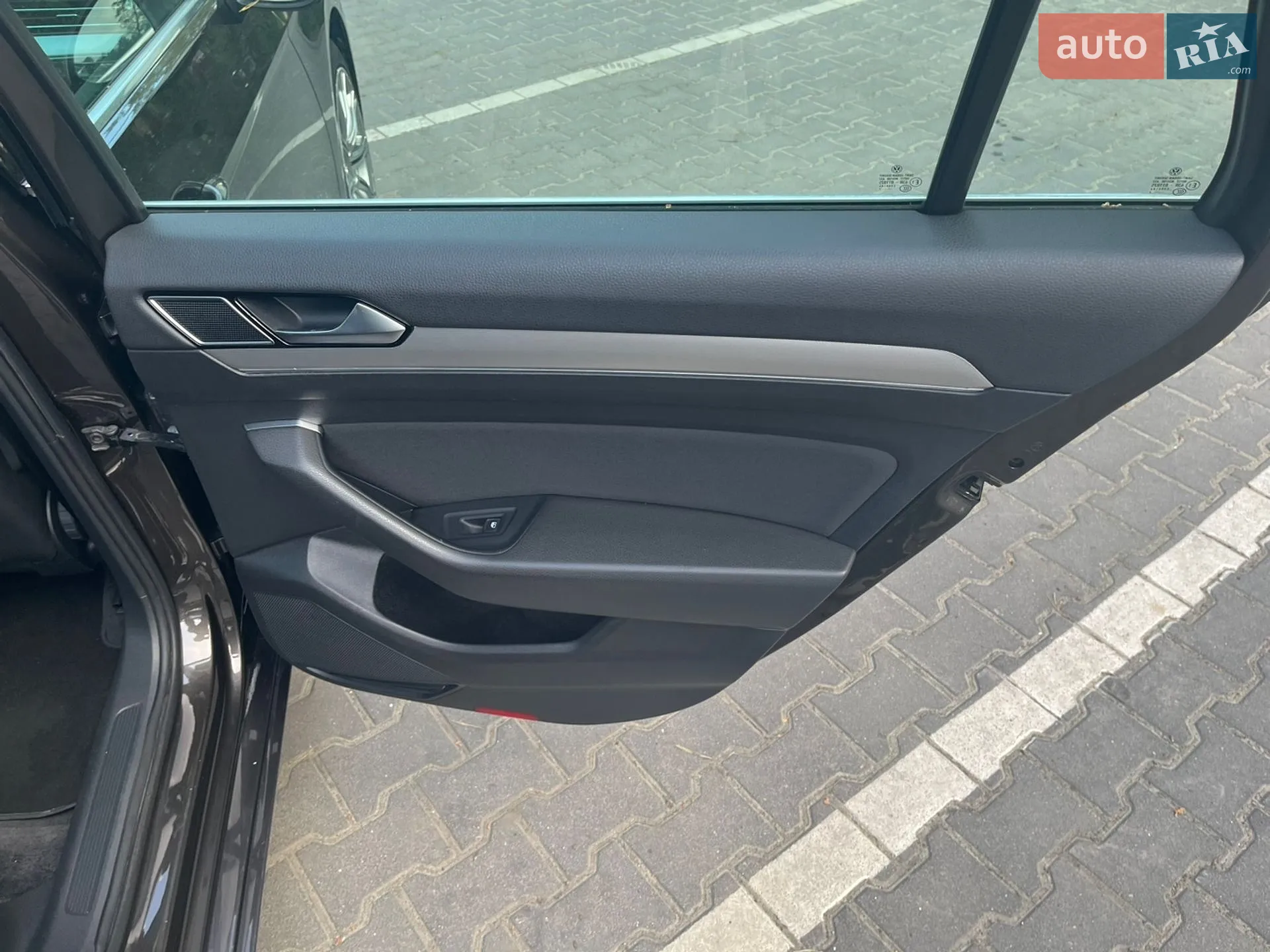 2017 Volkswagen Passat - мініатюра 26