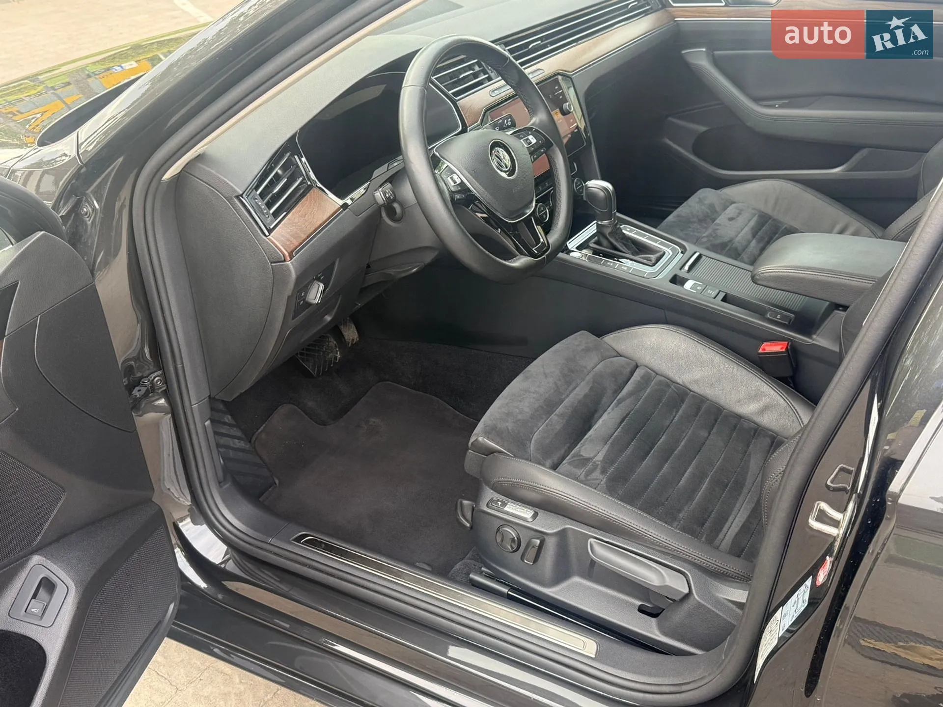 2017 Volkswagen Passat - мініатюра 41