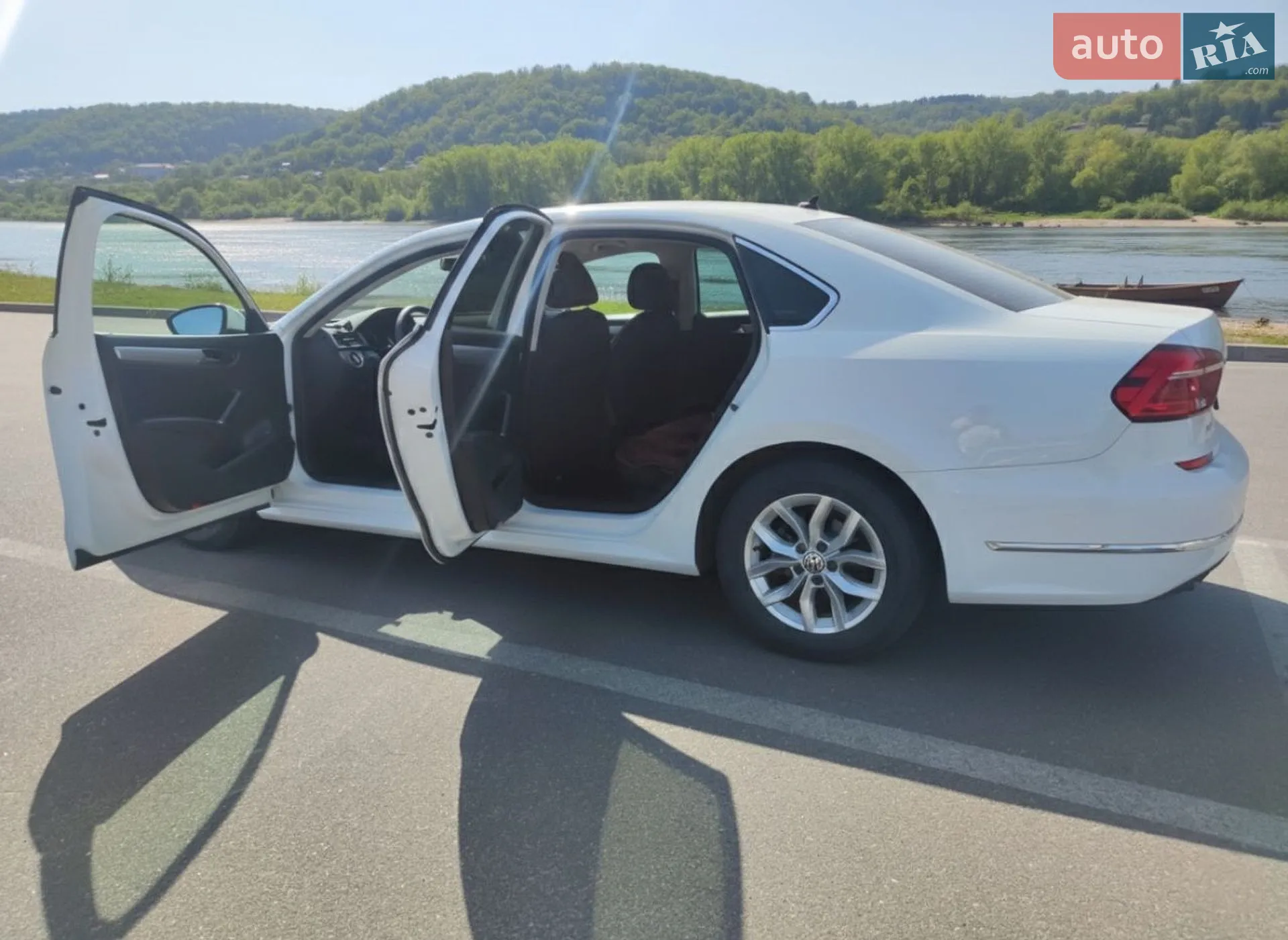2016 Volkswagen Passat - мініатюра 16