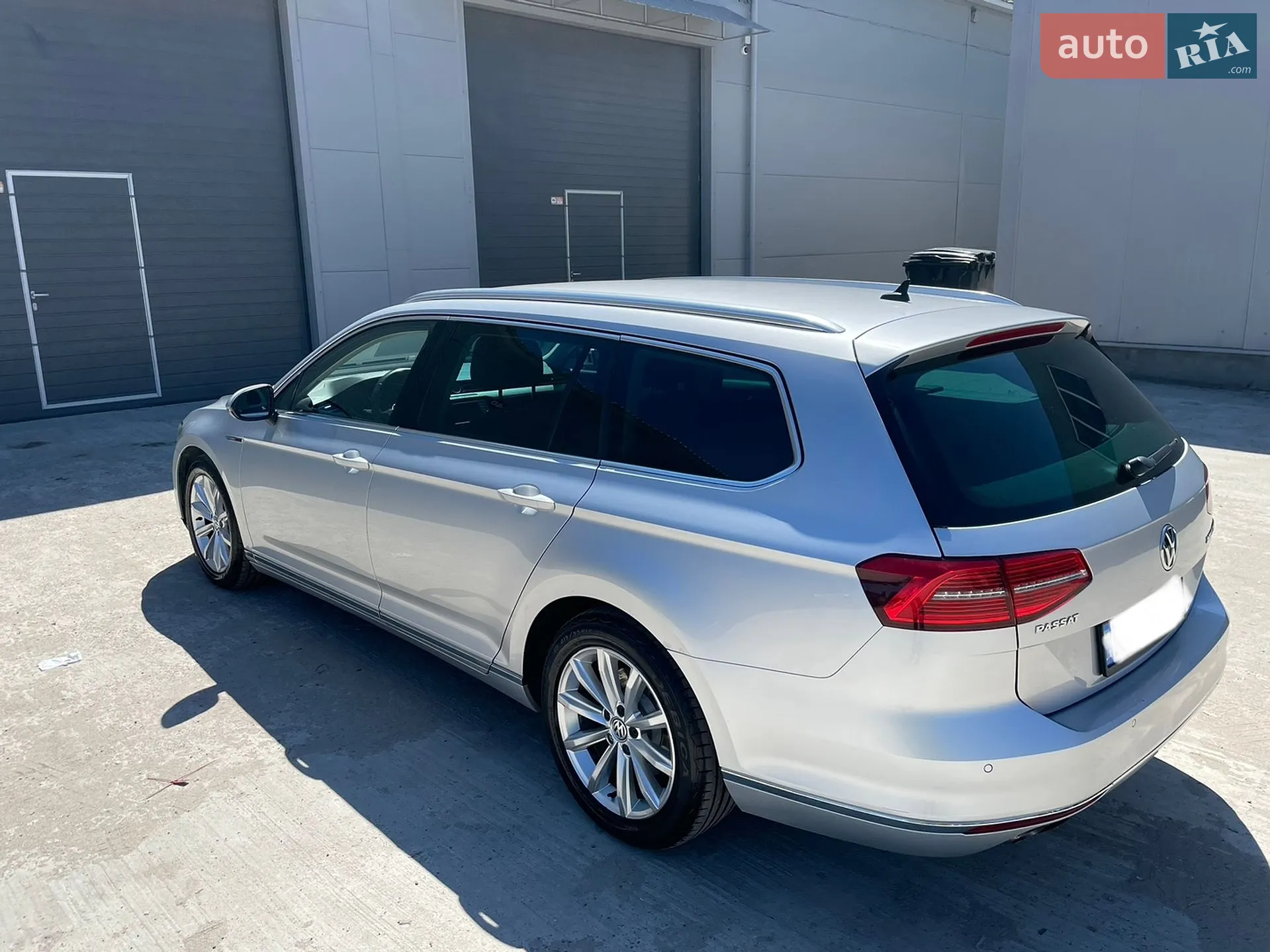 2015 Volkswagen Passat - мініатюра 6