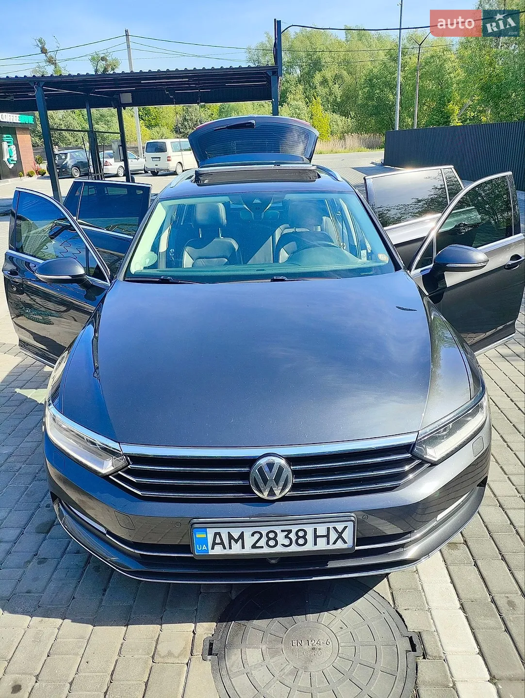 2017 Volkswagen Passat - мініатюра 2