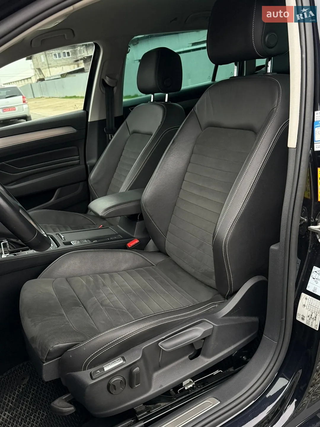 2022 Volkswagen Passat - мініатюра 33
