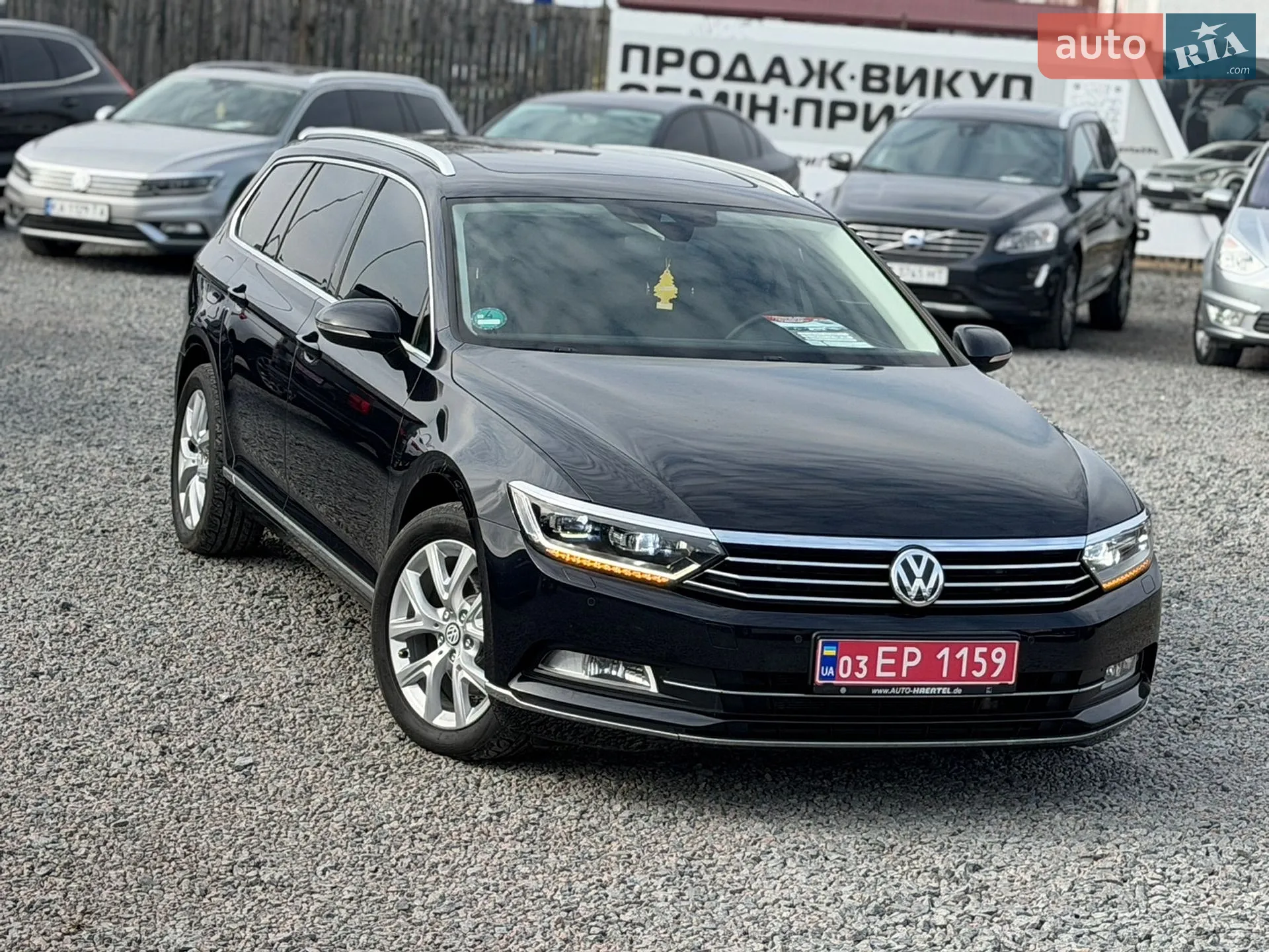 2017 Volkswagen Passat - фото 1