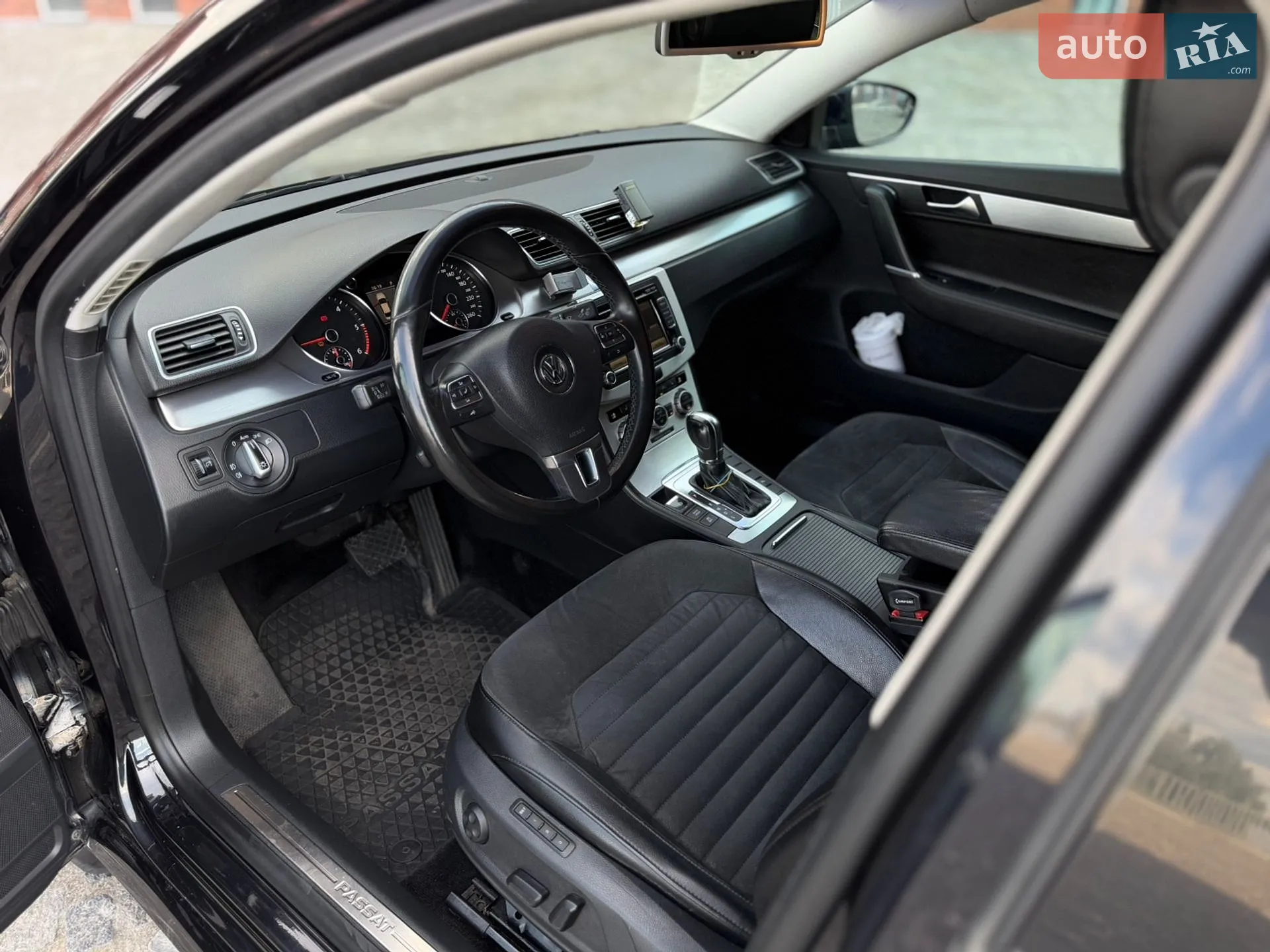 2012 Volkswagen Passat - мініатюра 7