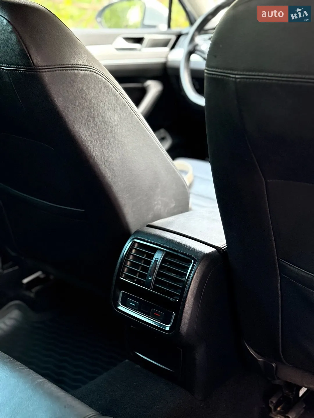 2019 Volkswagen Passat - мініатюра 16