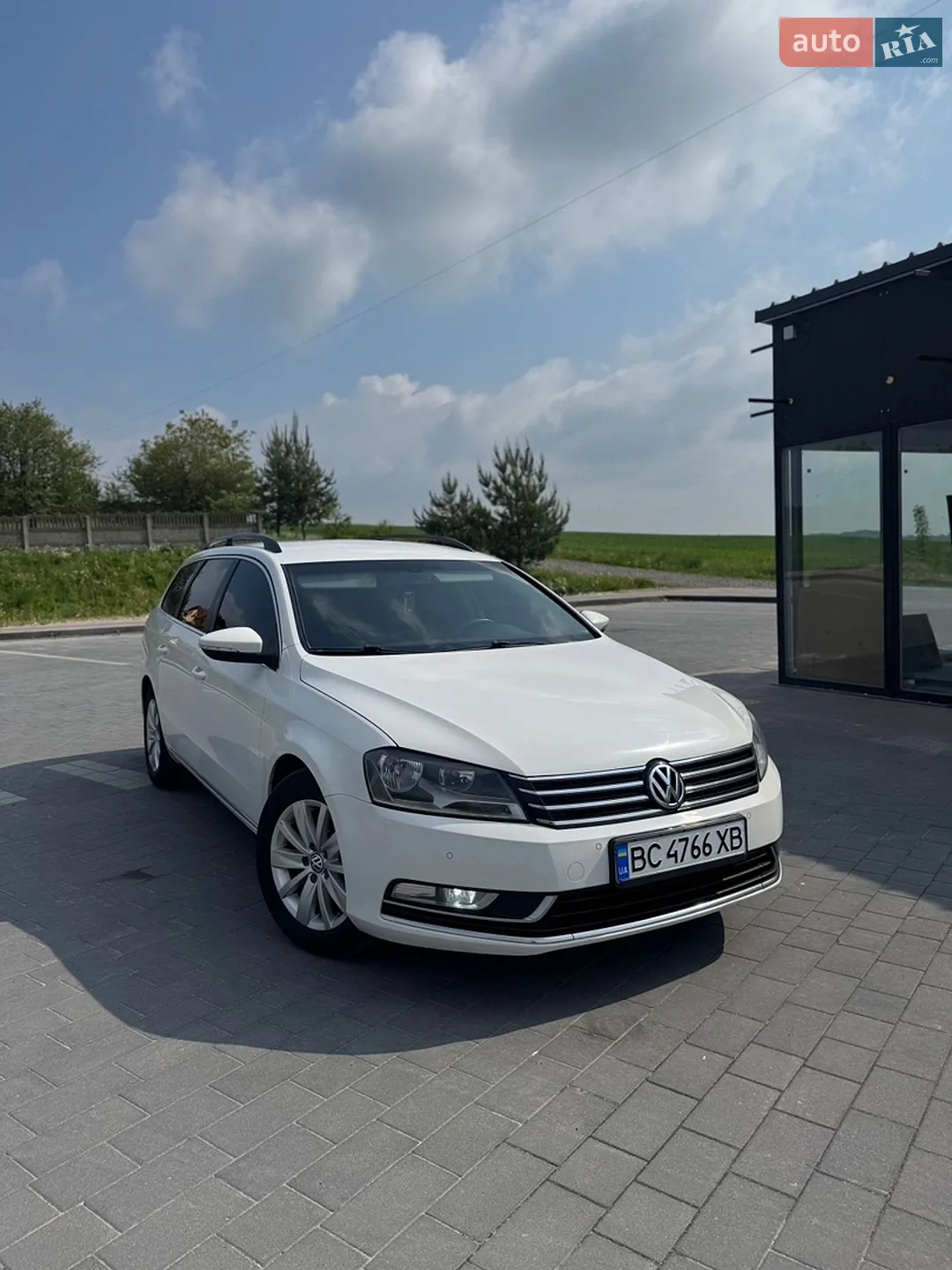 2011 Volkswagen Passat - мініатюра 3