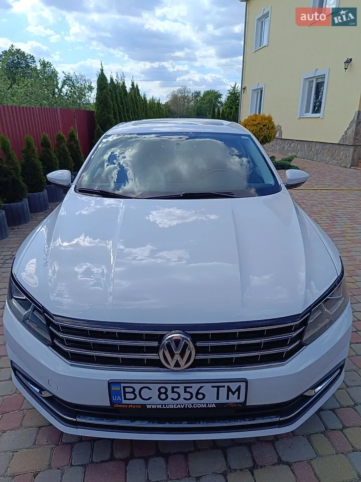 2016 Volkswagen Passat - мініатюра 15