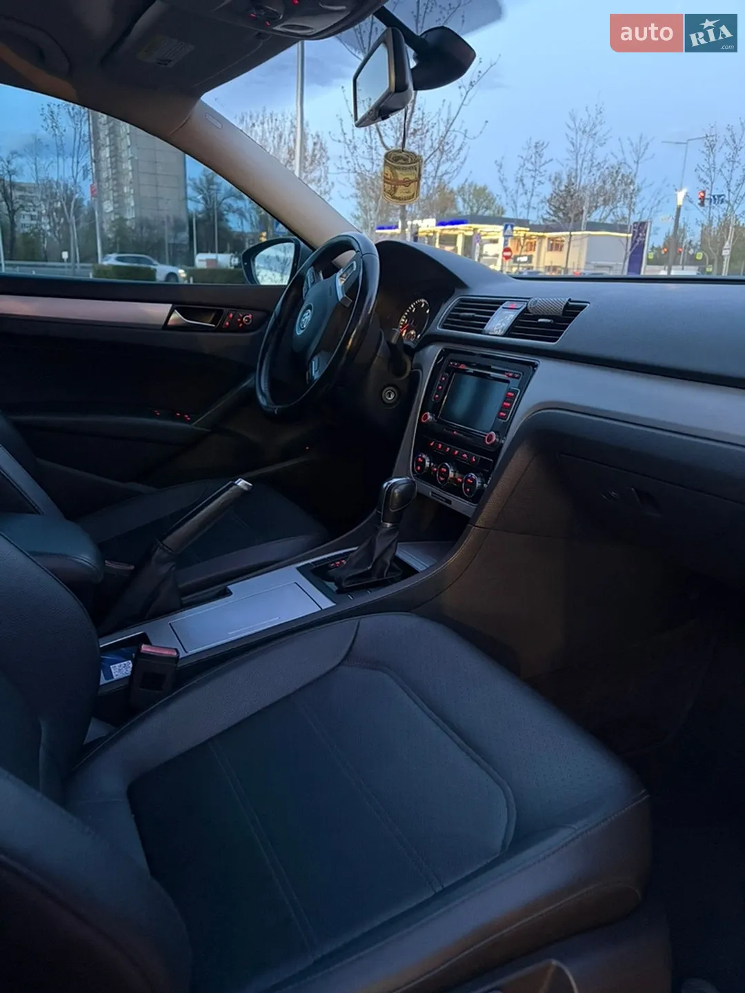 2012 Volkswagen Passat - мініатюра 32