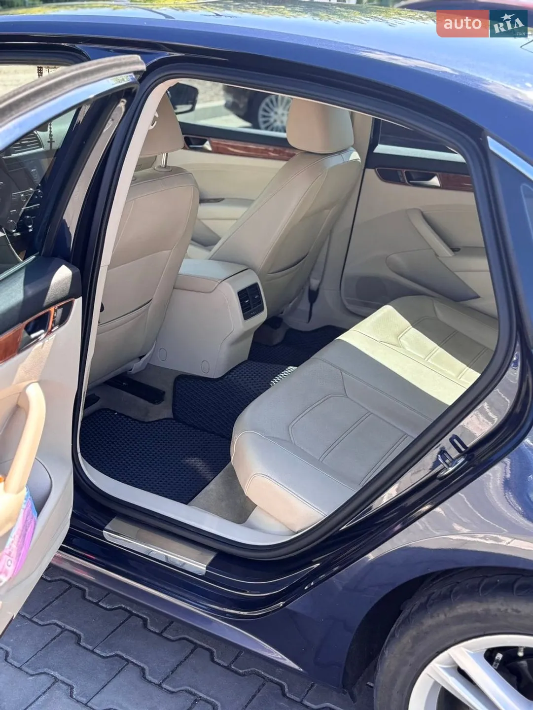 2012 Volkswagen Passat - мініатюра 9