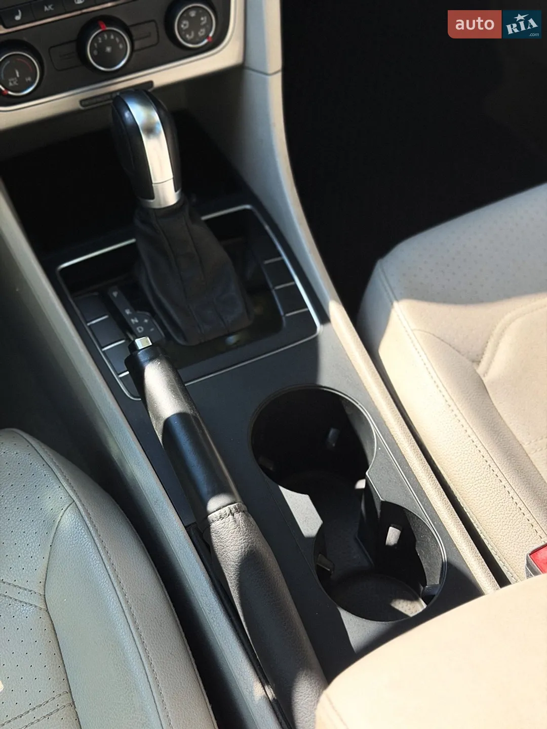2014 Volkswagen Passat - мініатюра 11