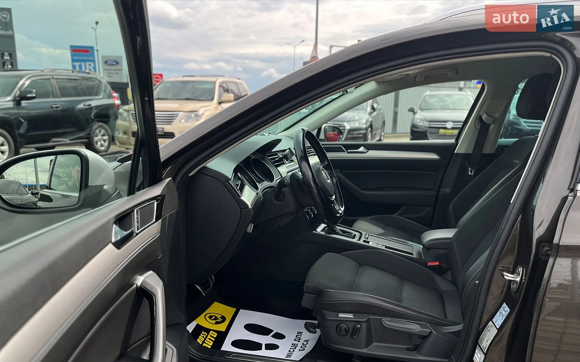 2015 Volkswagen Passat - мініатюра 9