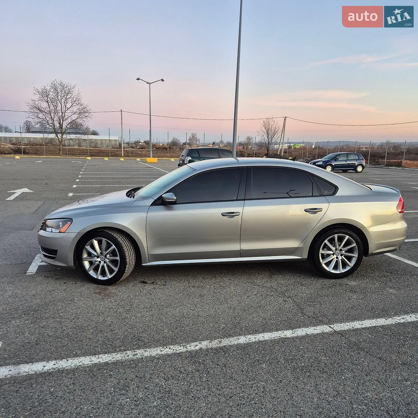 2013 Volkswagen Passat - мініатюра 2