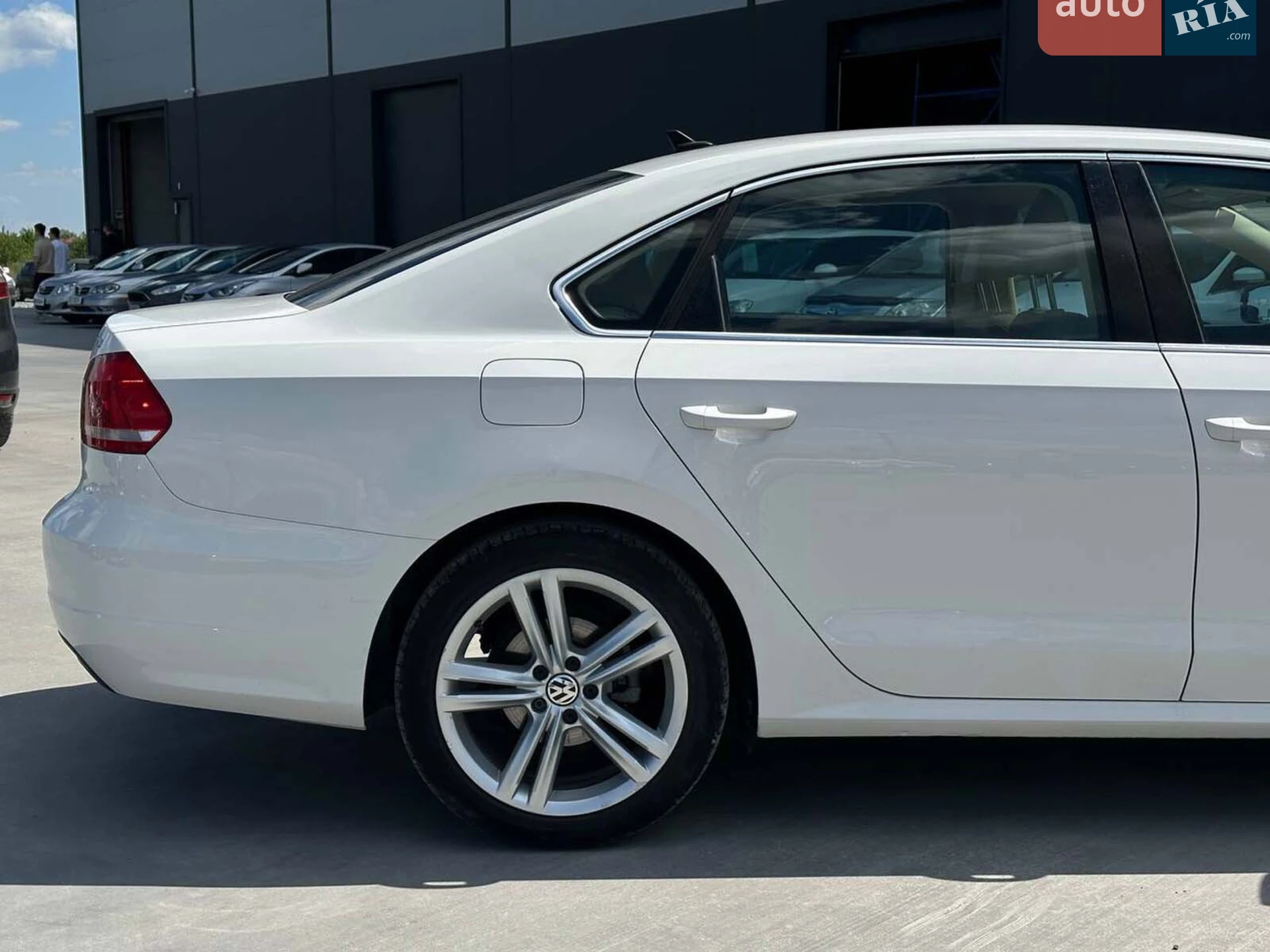 2013 Volkswagen Passat - мініатюра 6