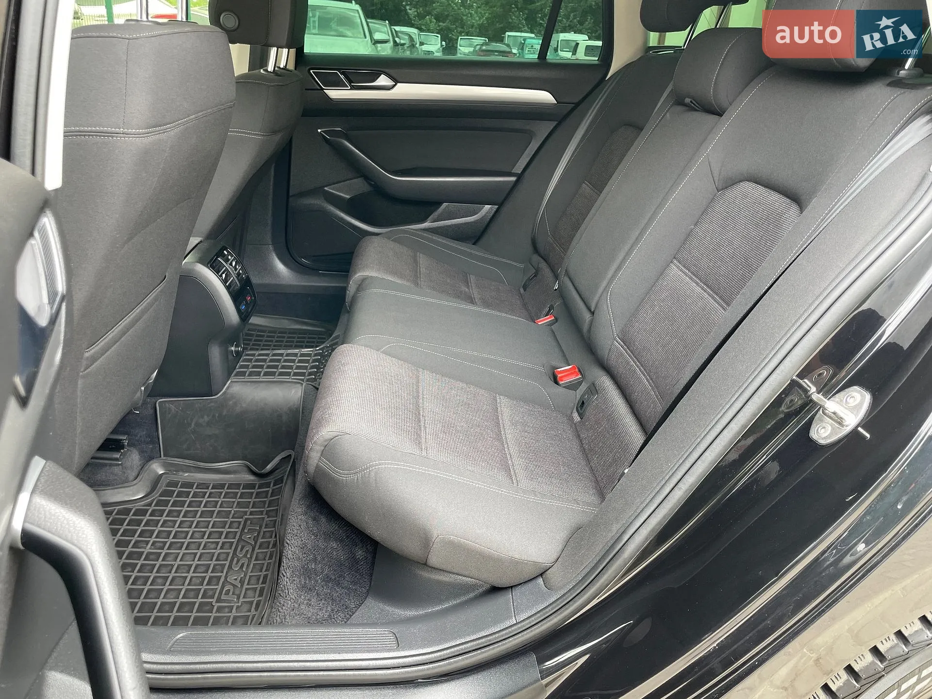 2015 Volkswagen Passat - мініатюра 26