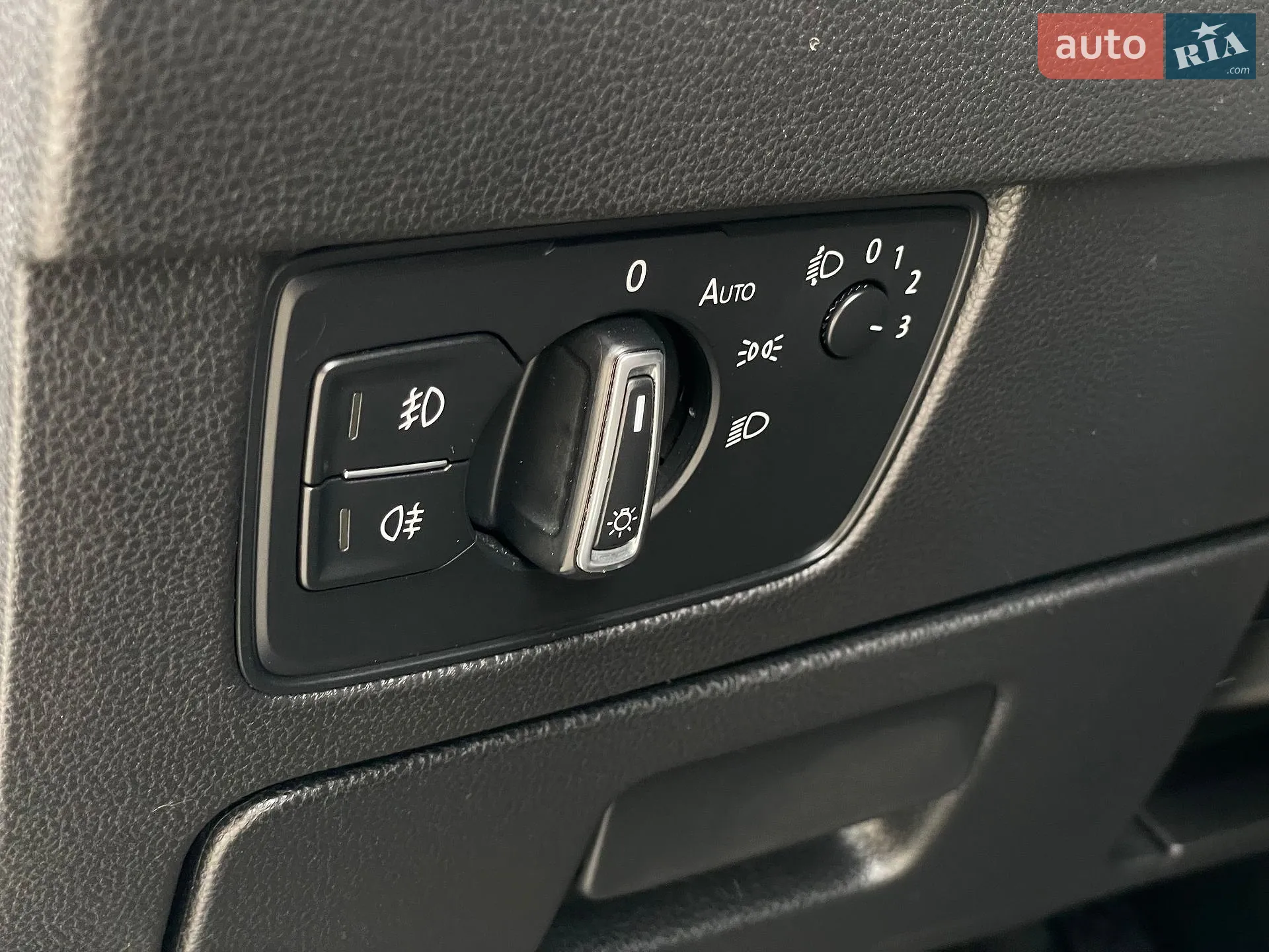 2015 Volkswagen Passat - мініатюра 44