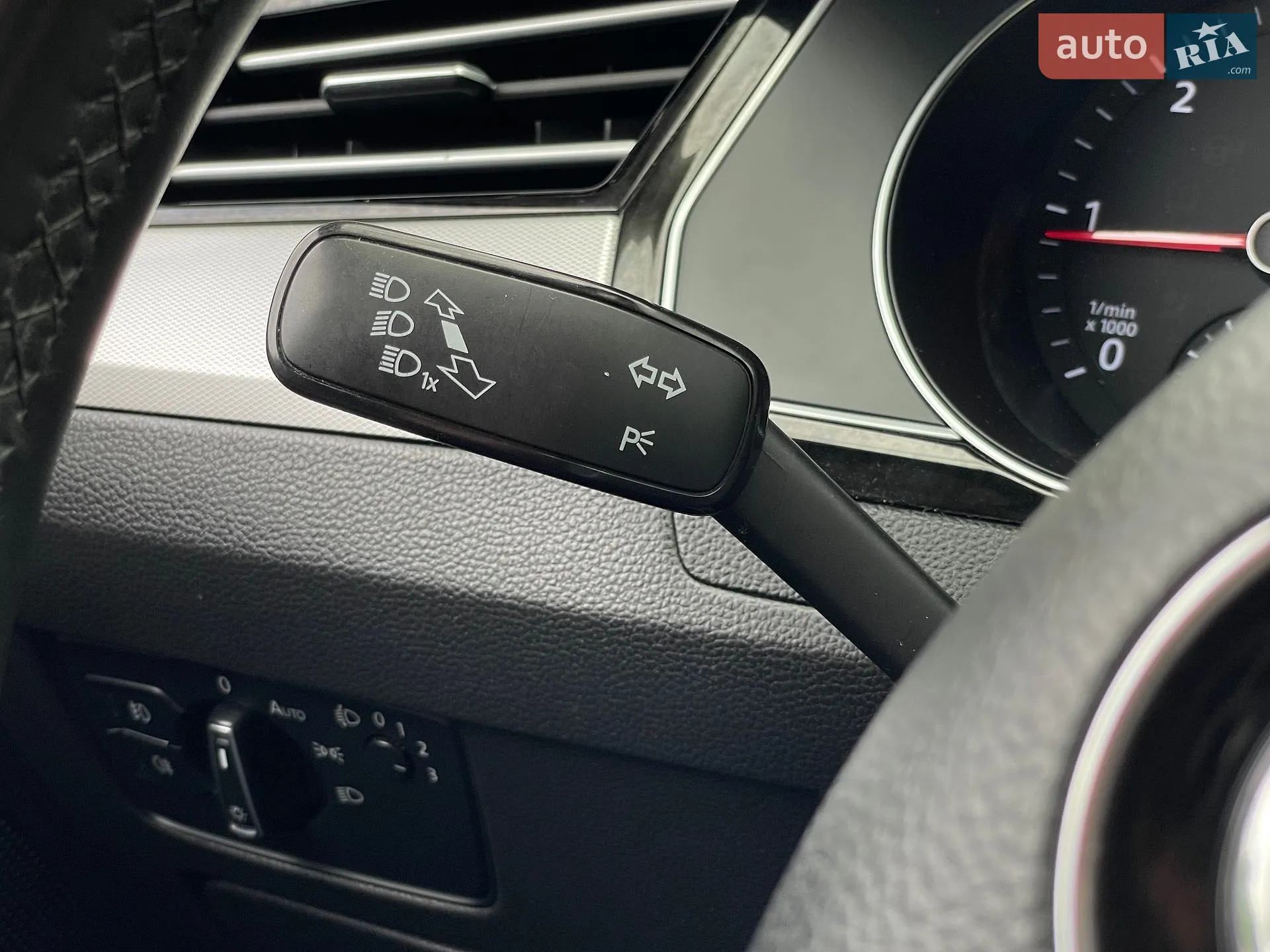 2015 Volkswagen Passat - мініатюра 49