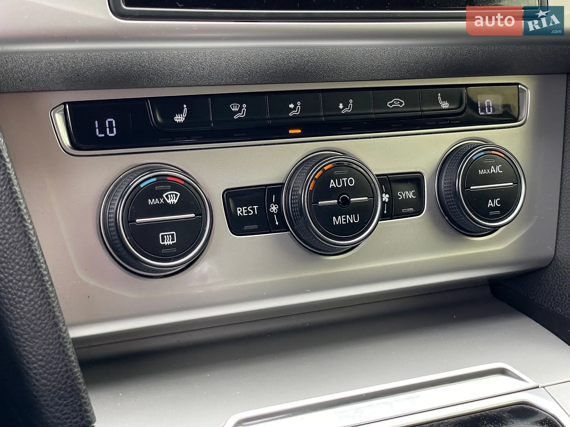 2015 Volkswagen Passat - мініатюра 54