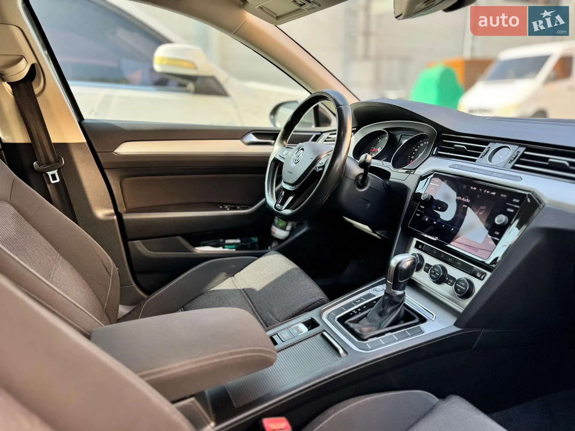 2016 Volkswagen Passat - мініатюра 12