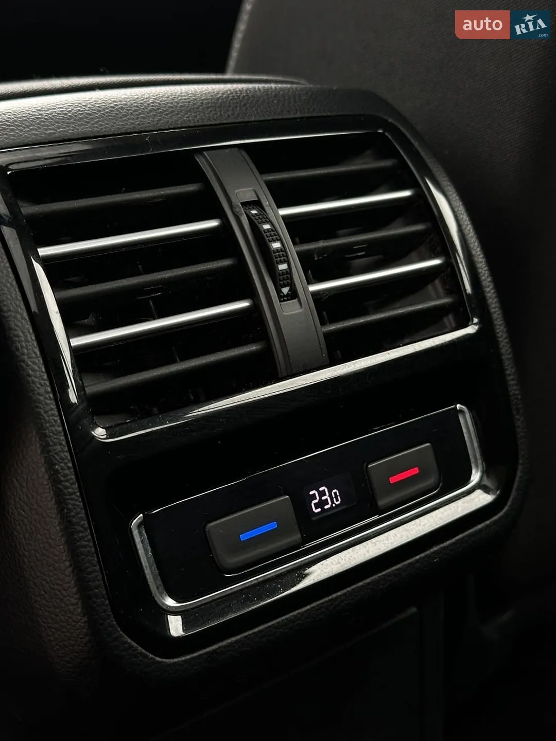 2018 Volkswagen Passat - мініатюра 22