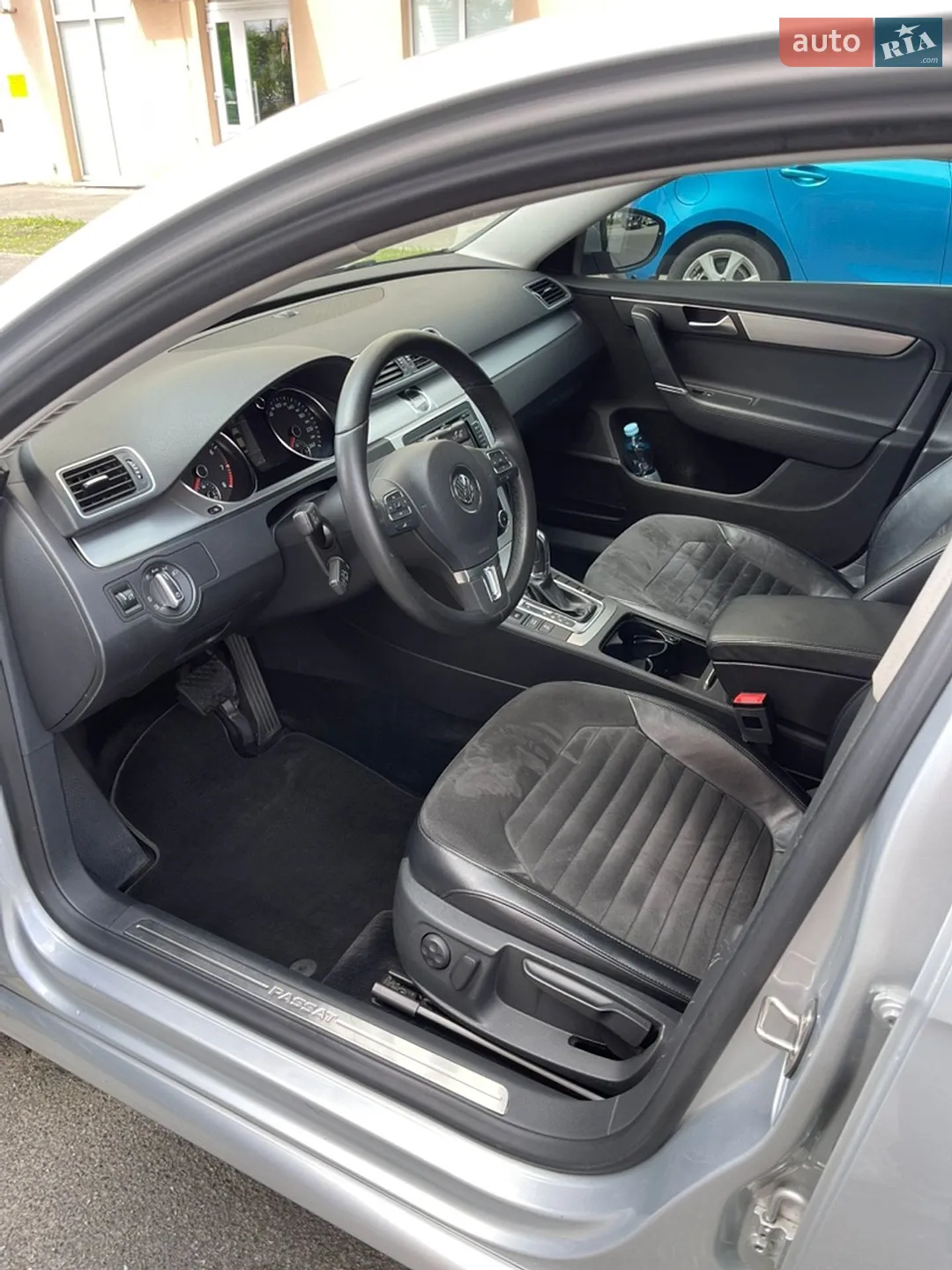 2011 Volkswagen Passat - мініатюра 12