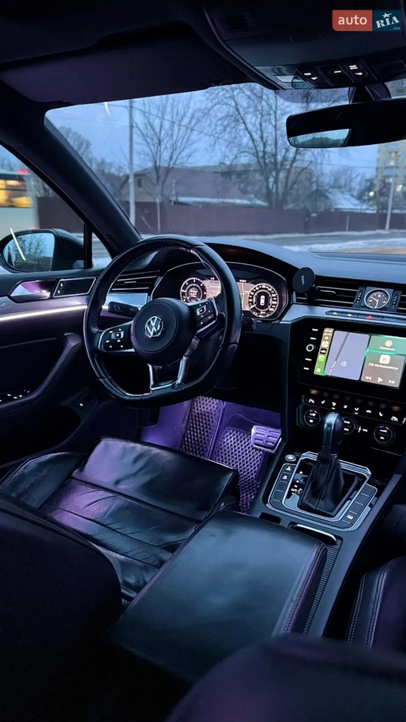 2017 Volkswagen Passat - мініатюра 12