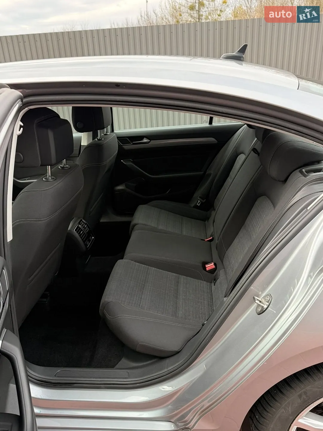 2019 Volkswagen Passat - мініатюра 14