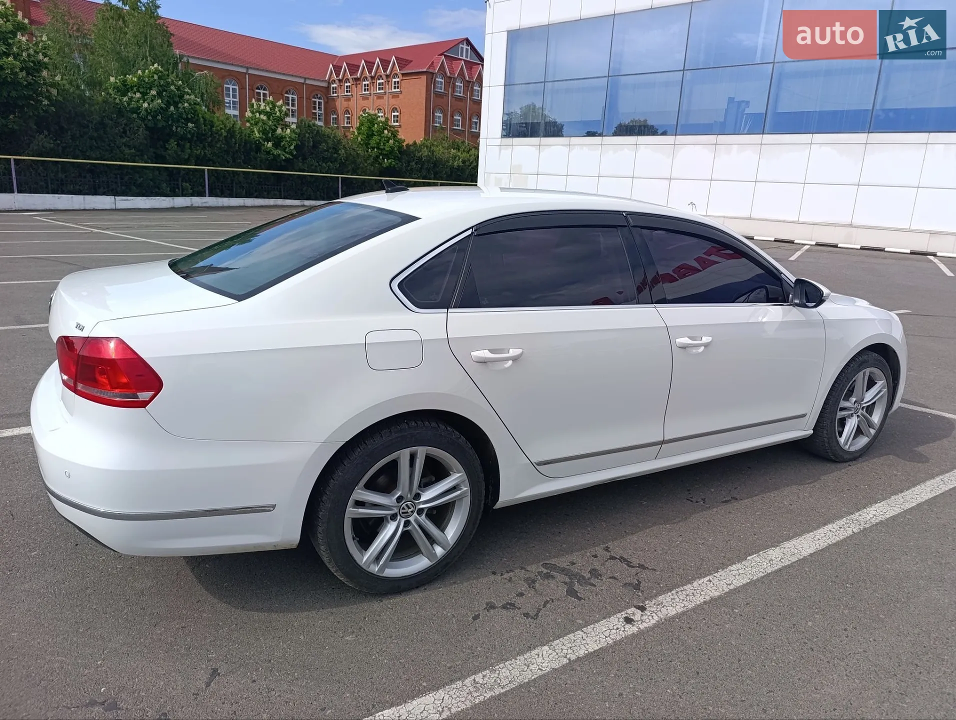 2014 Volkswagen Passat - мініатюра 6